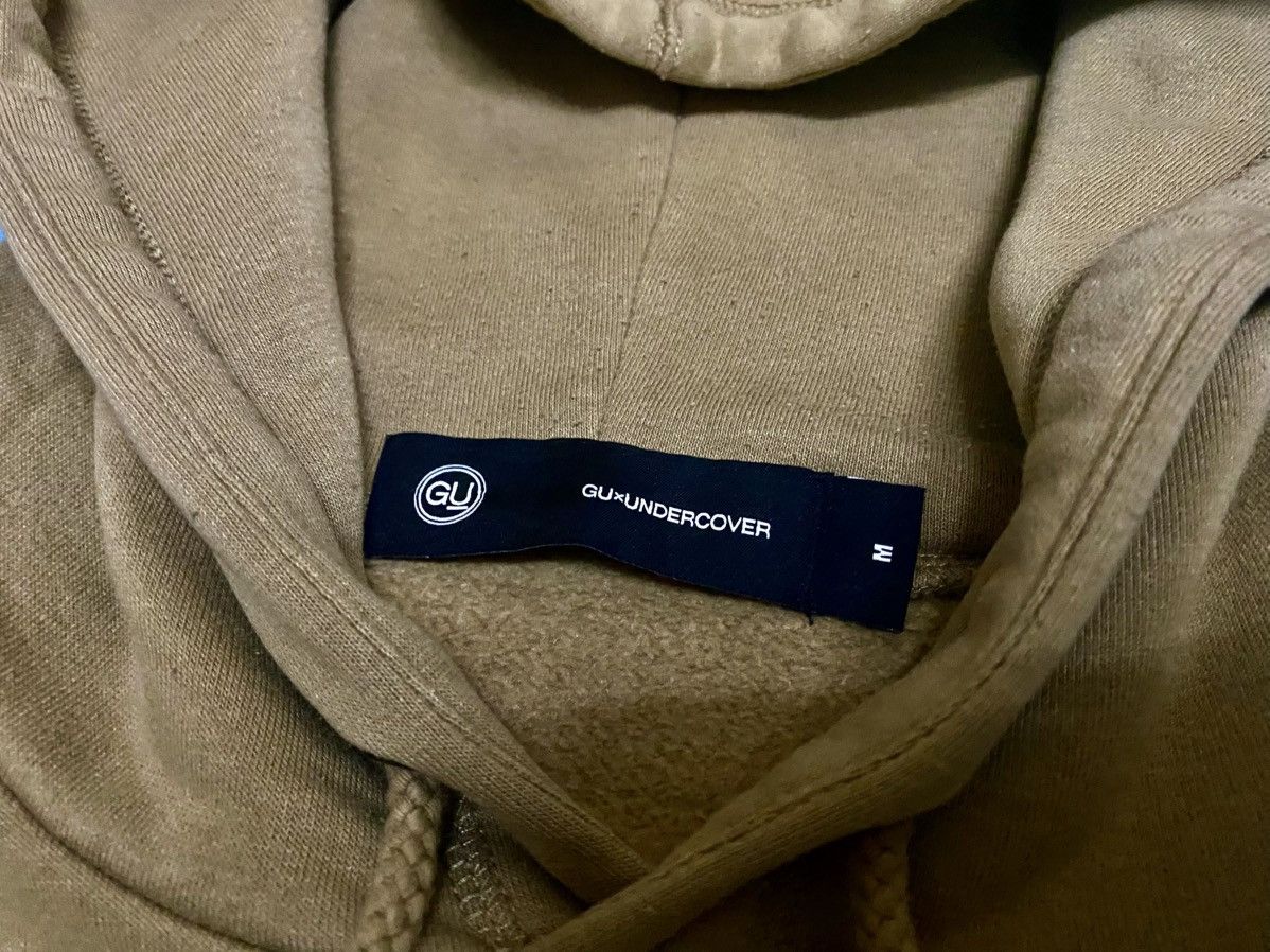 GU × Japanese Brand × Undercover UNDERCOVER x Uniqlo GU Graphic Hoodie Size US M / EU 48-50 / 2 - 3 Thumbnail