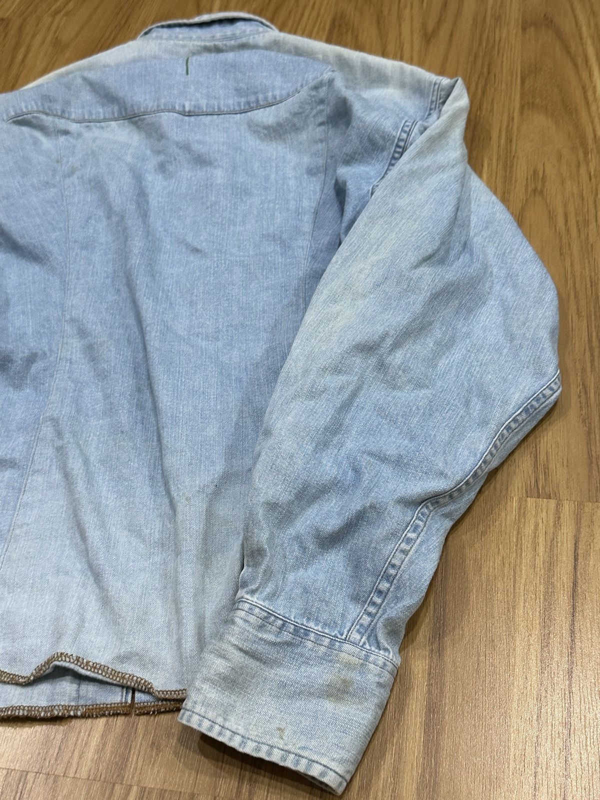 Needles Needles By Nepenthes Cross Sewn Chambray Pearl Button-Up Size US L / EU 52-54 / 3 - 18 Thumbnail