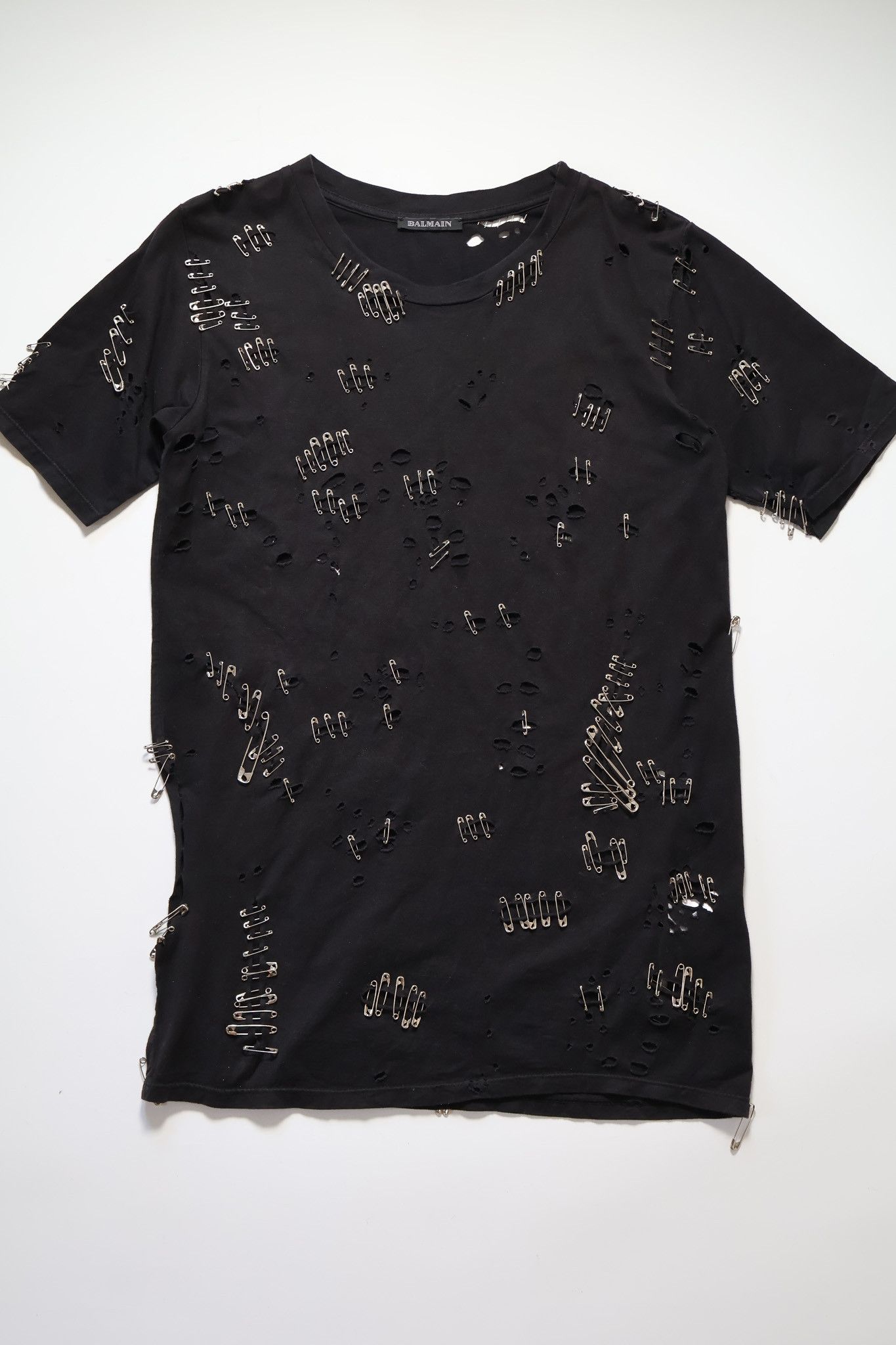 Balmain BALMAIN Men T-Shirts EH1EG010BB73 GAB White | Grailed