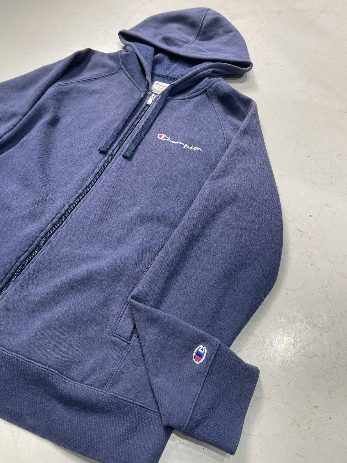 Champion Champion Zip Up Hoodie in Blue Size US XL / EU 56 / 4 - 4 Thumbnail