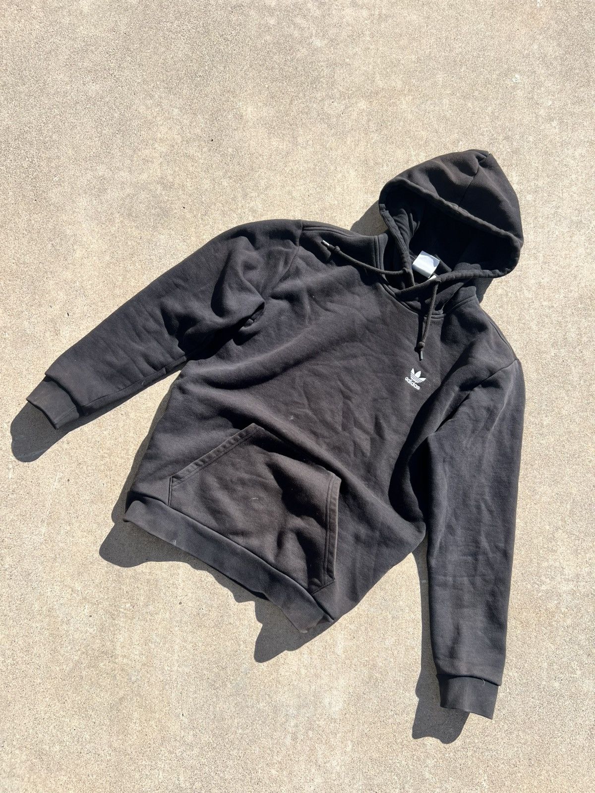 Adidas × Vintage Vintage black adidas hoodie. Size US M / EU 48-50 / 2 - 1 Thumbnail