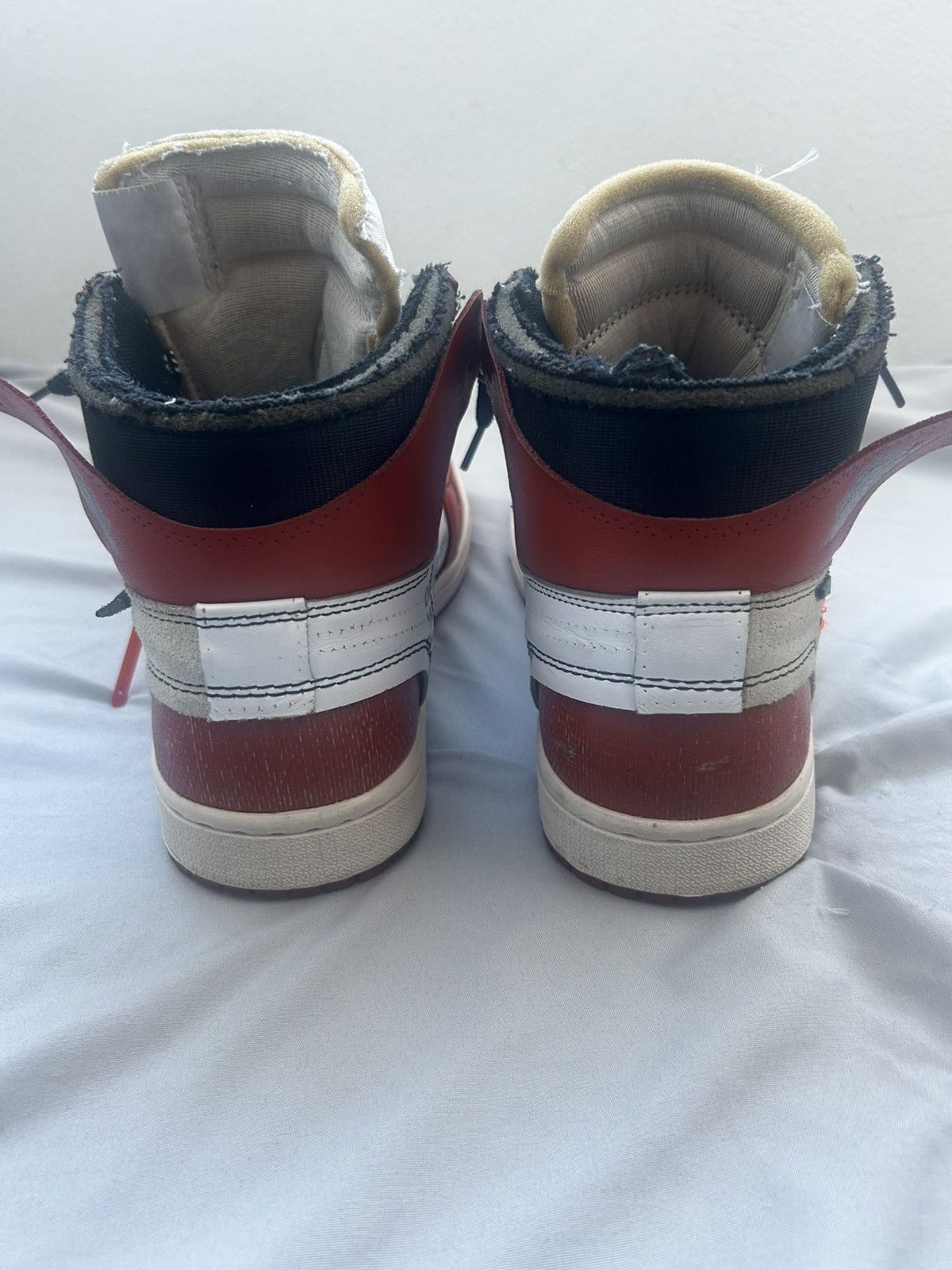 Nike × Off-White Off White Jordan 1 Chicago Size US 7.5 / EU 40-41 - 4 Thumbnail