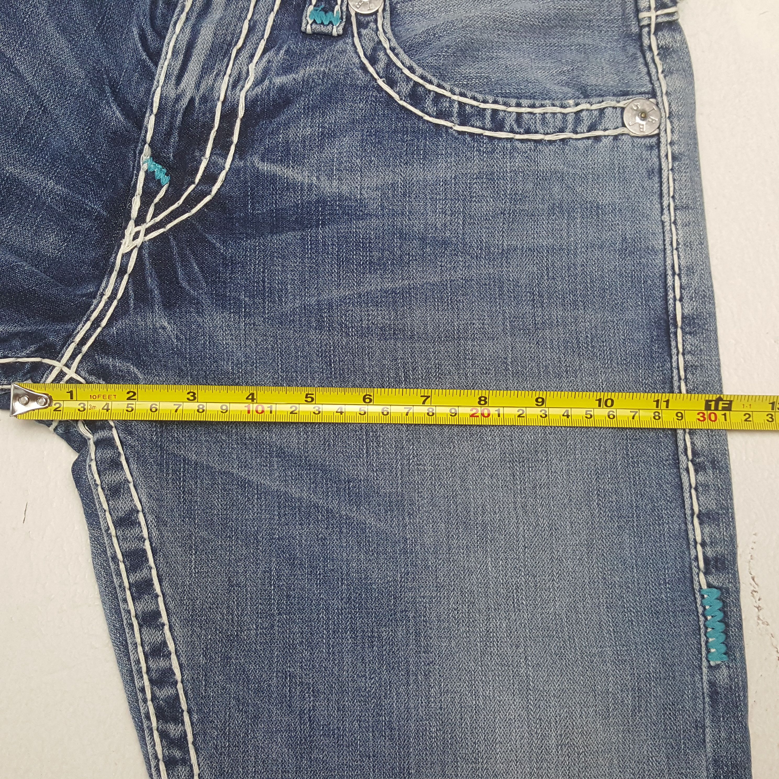True Religion True Religion Streetwear Fashion Style Jeans C297N10 Size US 31 - 9 Thumbnail