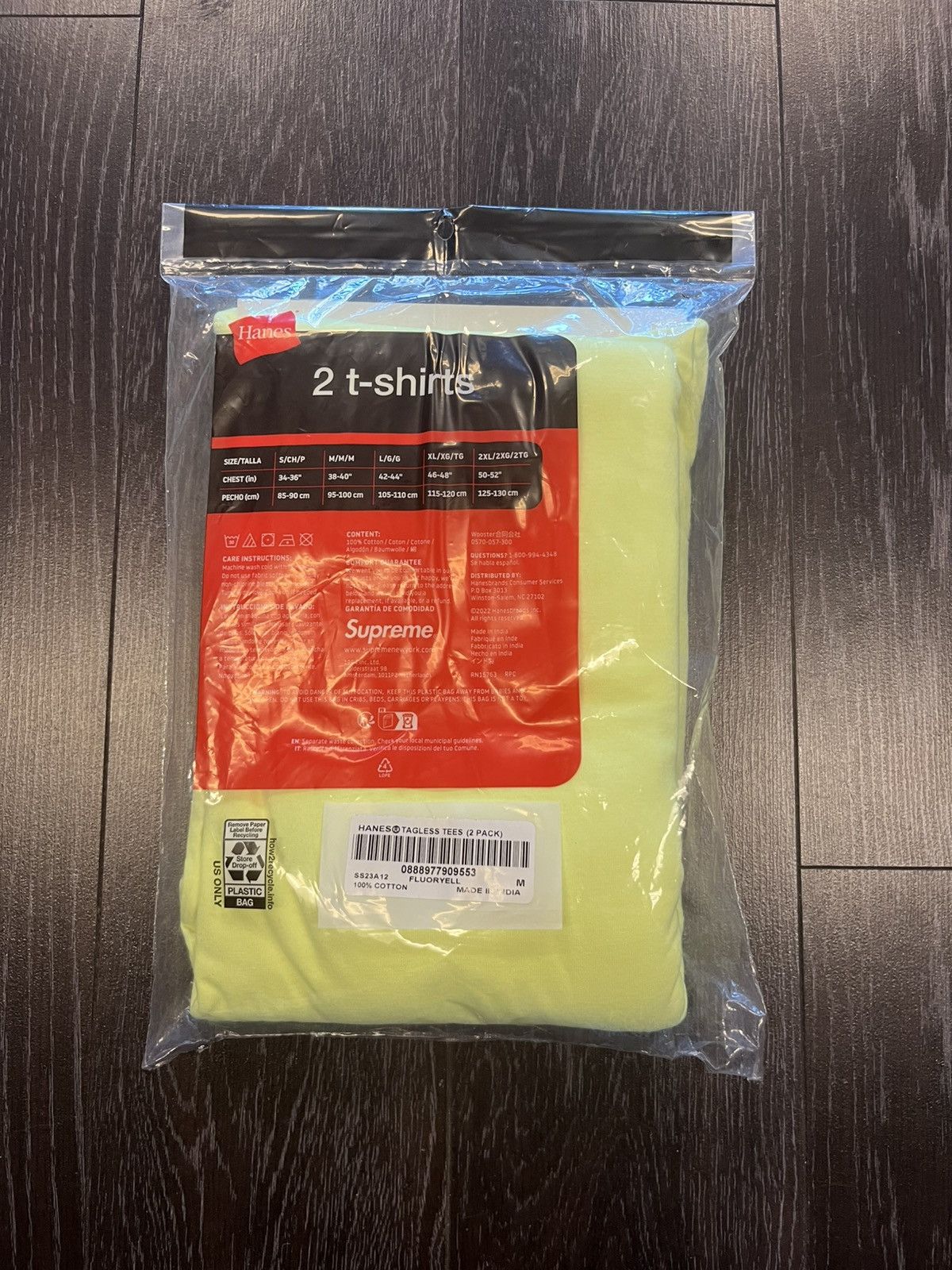 Hanes × Supreme Supreme Hanes Tagless Tees Medium Size ONE SIZE - 2 Thumbnail
