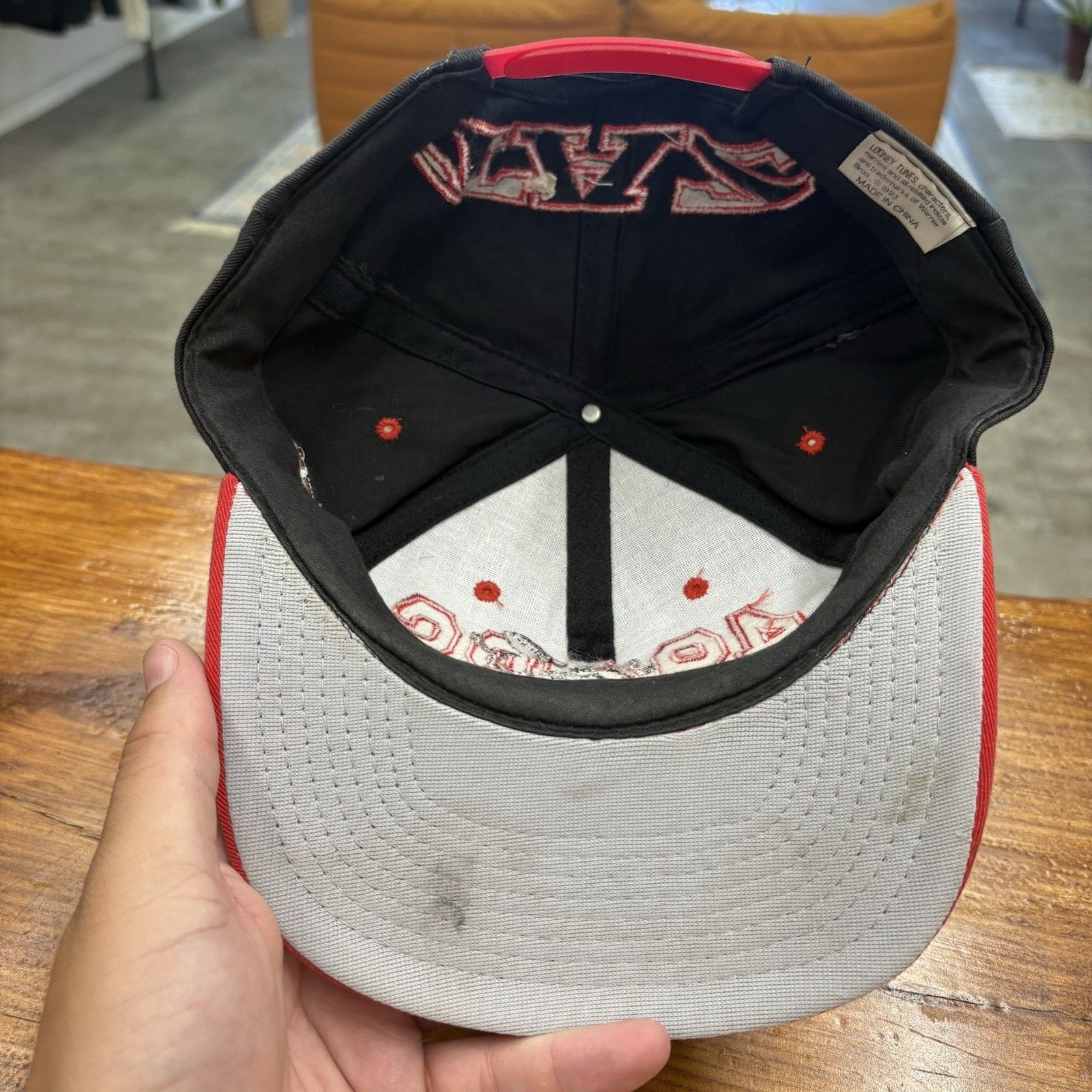 Logo 7 Vintage 90s NFL SF 49ers X Taz Looney Toons Snap Back Hat Size ONE SIZE - 12 Thumbnail