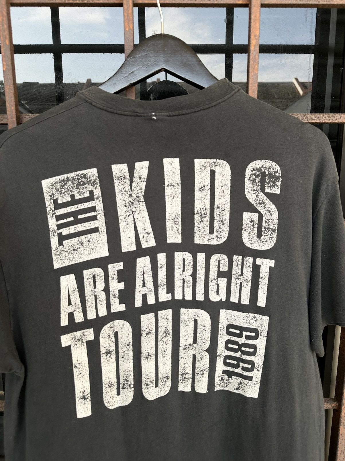 Vintage Thrashed THE WHO Thin Paper Faded Distressed ERD GRUNGE Size US XL / EU 56 / 4 - 9 Thumbnail