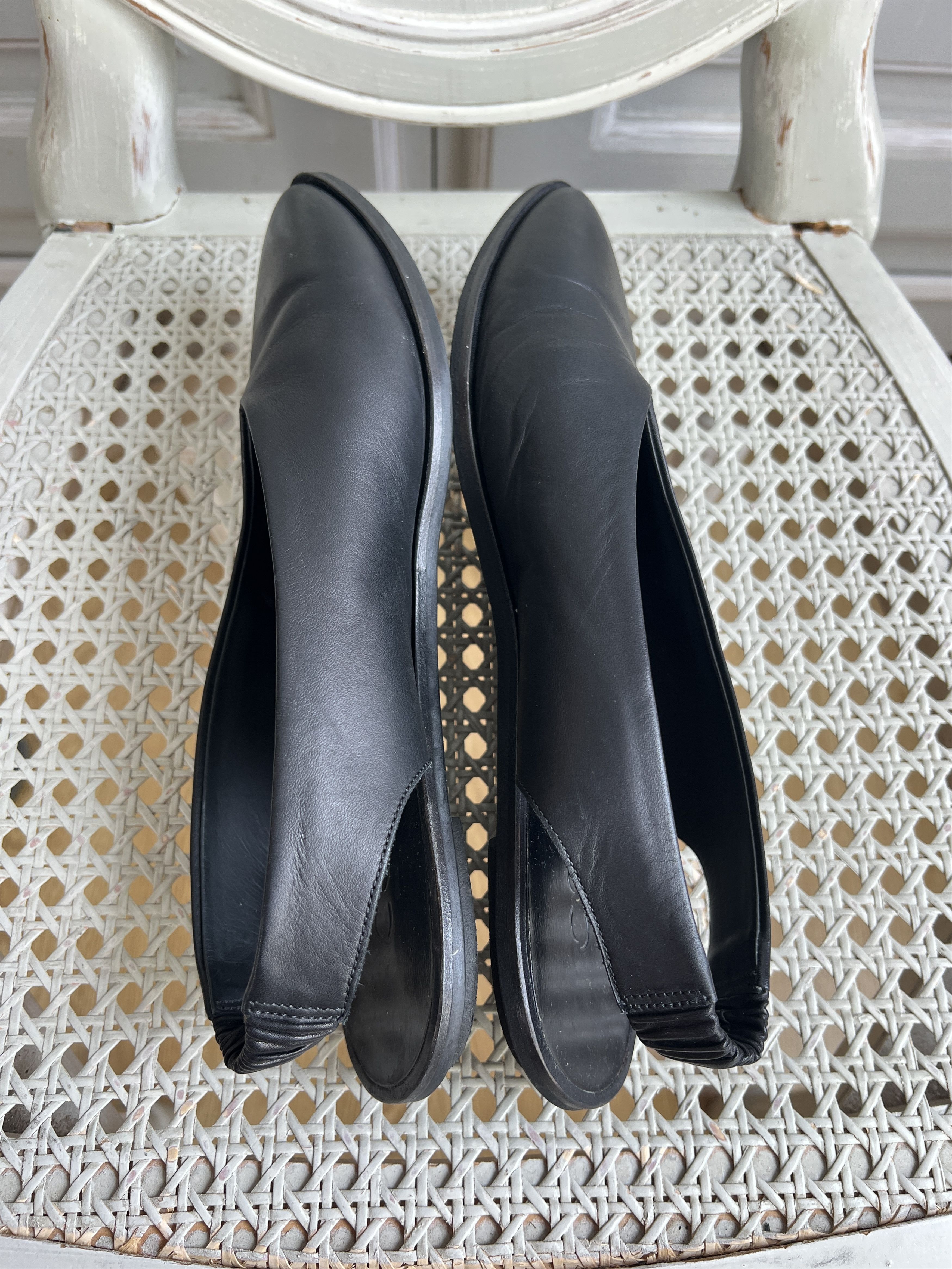 Cos AVANTGARDE COS MULES BLACK LEATHER SHOES Size US 10 / IT 40 - 7 Thumbnail