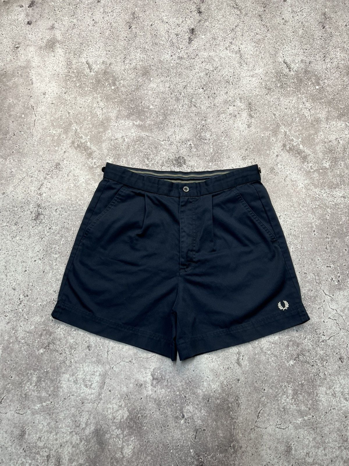 Fred Perry Vintage Fred Perry Tennis Chino Casual Shorts Size US 30 / EU 46 - 1 Thumbnail