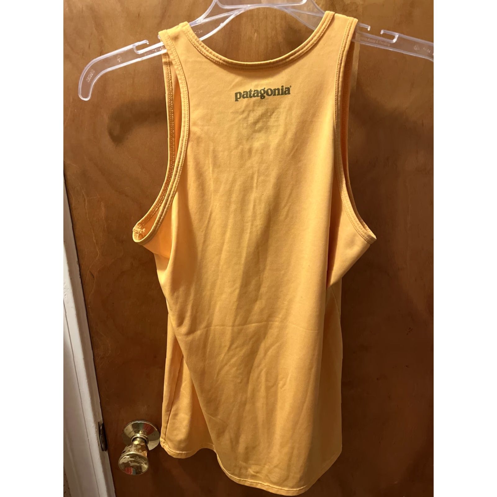 Patagonia Patagonia Womens Small Activewear Light Orange Tank Top Size S / US 4 / IT 40 - 3 Thumbnail