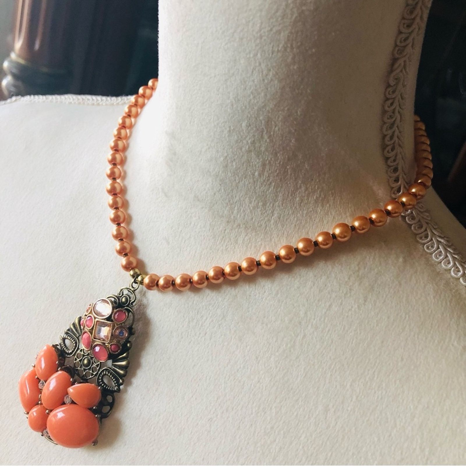 Handmade Handcrafted repurpose stone covered filigree Pearl necklace Size ONE SIZE - 4 Thumbnail