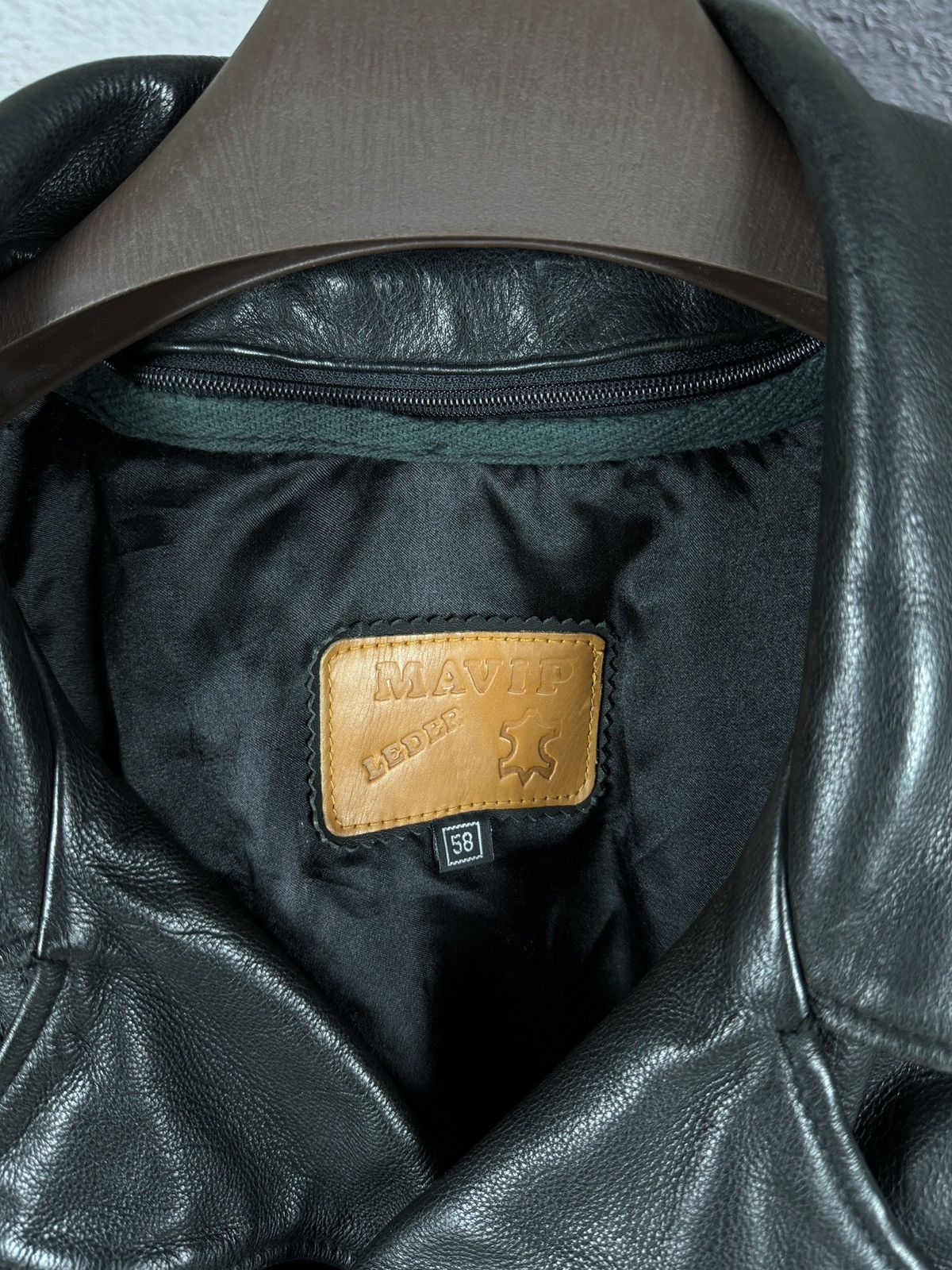 Vintage Mavip Leder Vintage Motorcycle Heavy Leather Black jacket Size US XXL / EU 58 / 5 - 9 Thumbnail