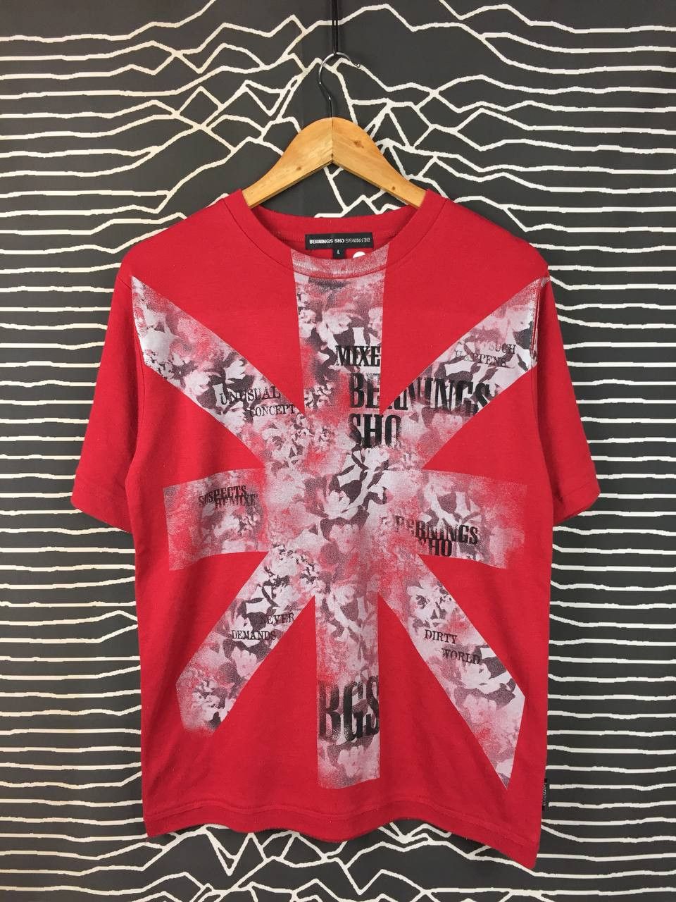 BERNINGS SHO Vtg Bernings Sho Union Jack Floral Grunge Cyber Punk Tee Size US M / EU 48-50 / 2 - 1 Thumbnail