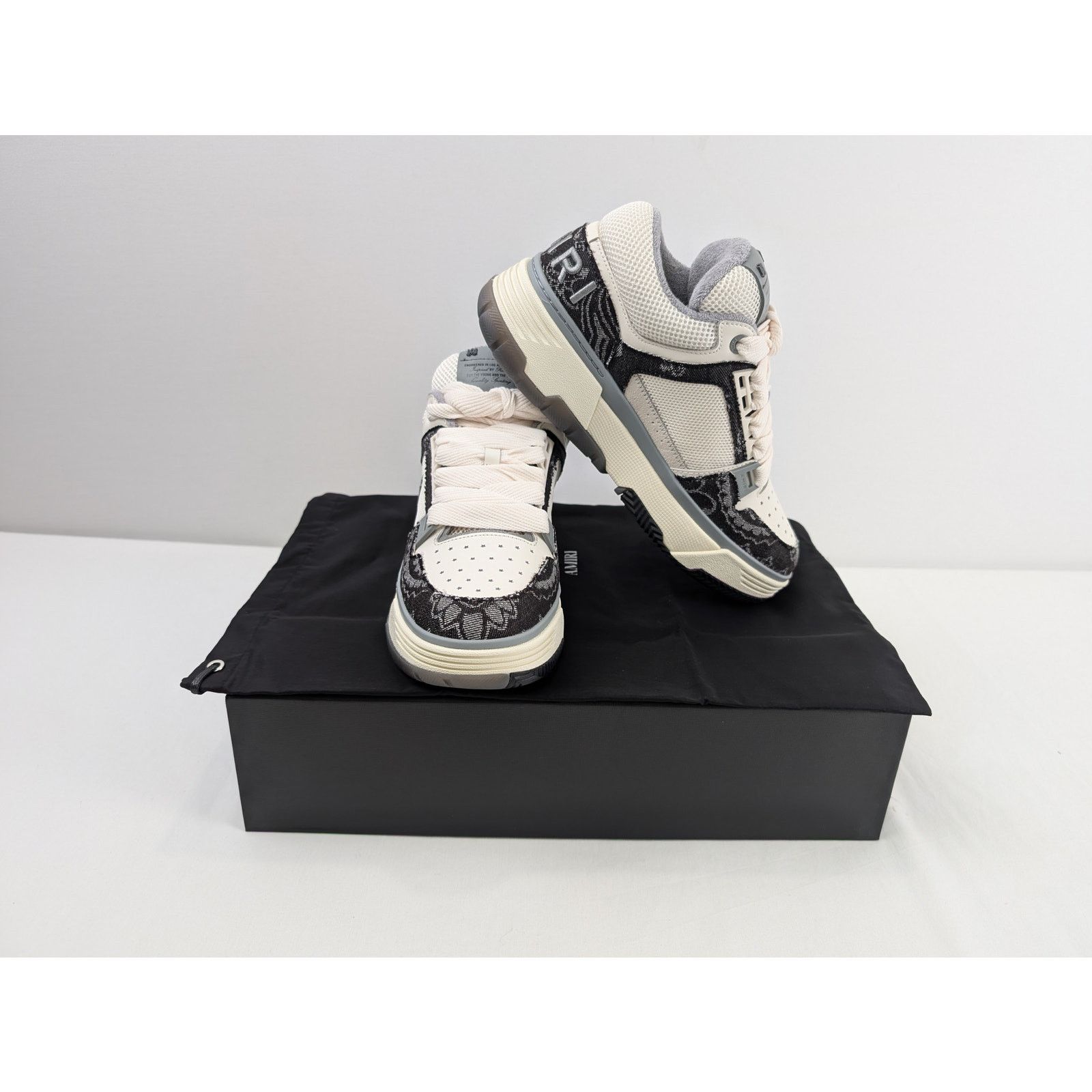 Amiri o1rshd1 Bandana Denim MA-1 Sneakers in Black Size US 11 / EU 44 - 19 Thumbnail