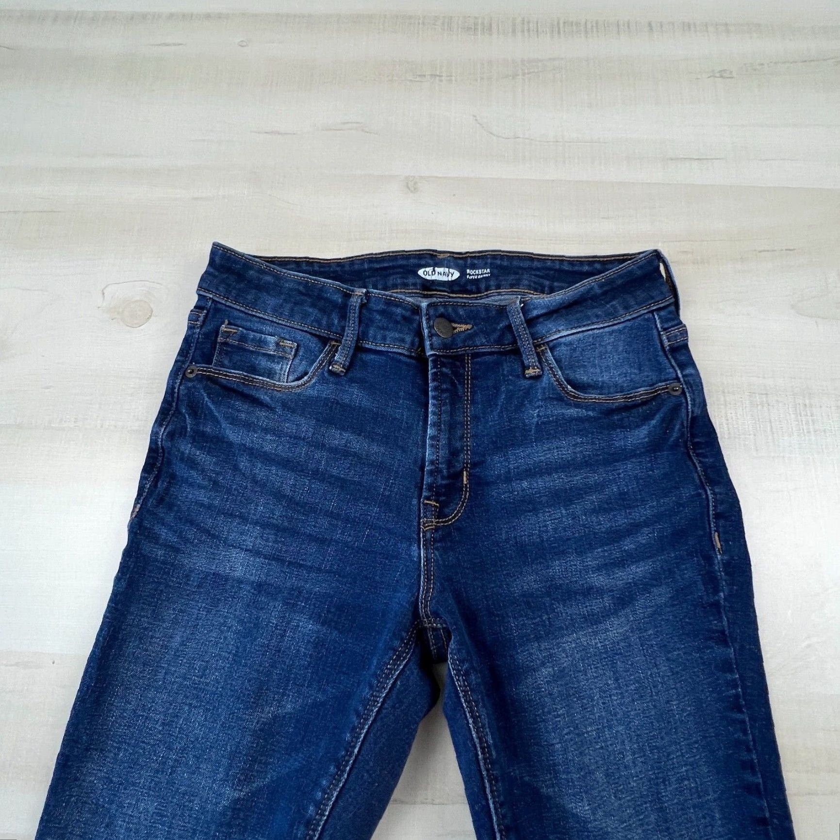 Old Navy Old Navy Womens Rockstar Super Skinny Mid Rise Jeans Medium Wash Blue Size 4 Size 27" / US 4 / IT 40 - 2 Thumbnail