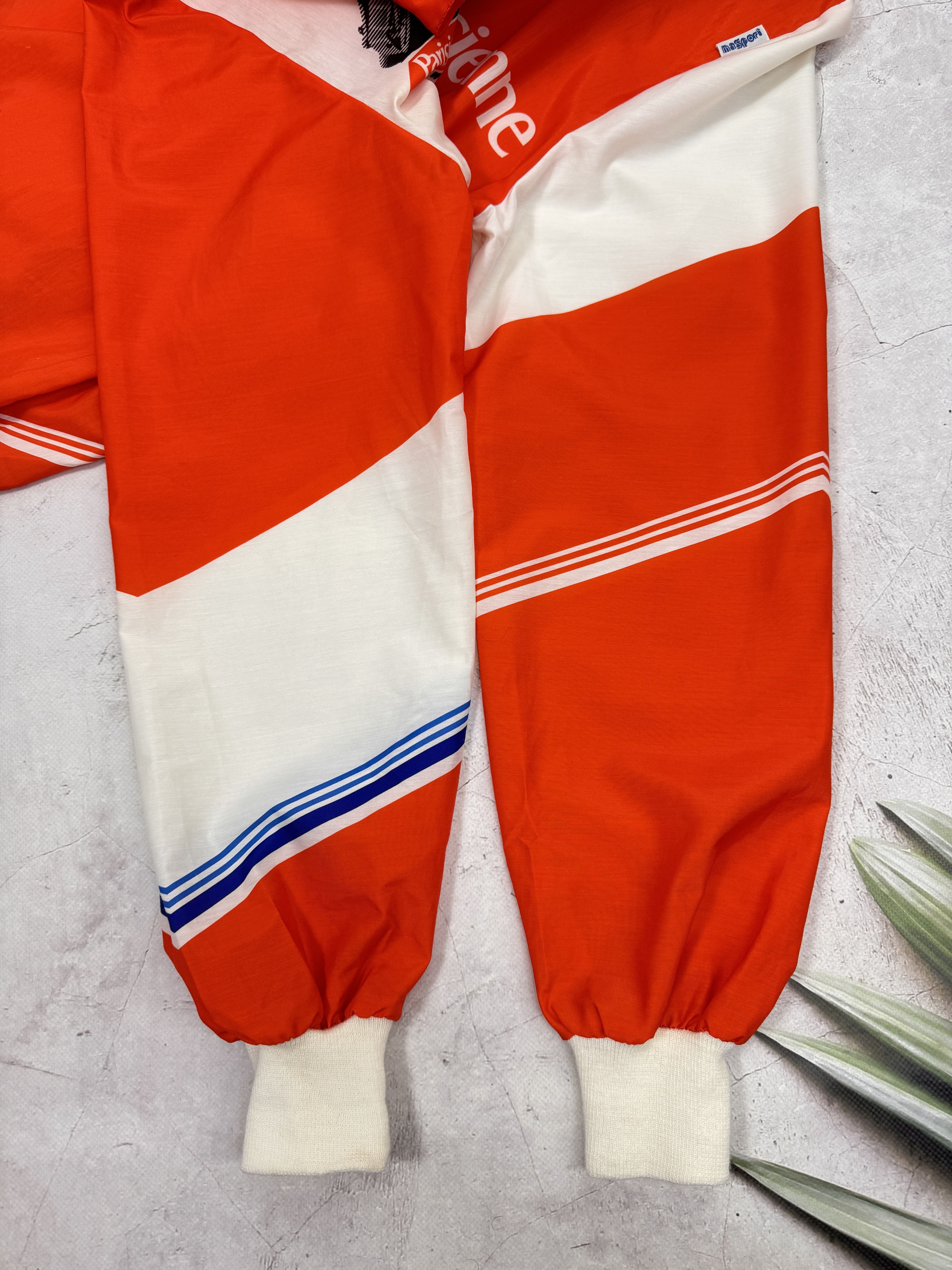 Vintage Vintage Parisienne Elf Worldchampion Jacket Swiss Moto Team Size US L / EU 52-54 / 3 - 16 Thumbnail