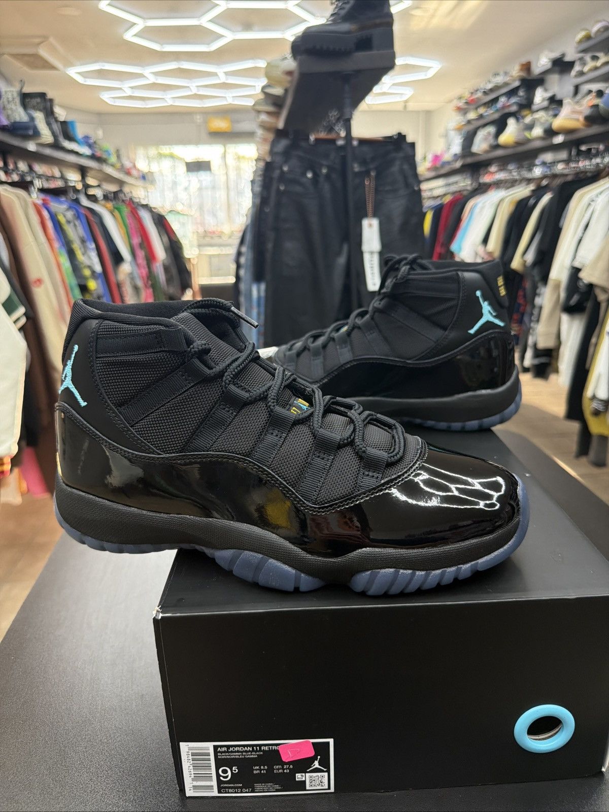 Jordan Brand Air-Jordan Gamma Blue 11s Brand New Quick Shipping 9.5 Size US 9.5 / EU 42-43 - 5 Thumbnail