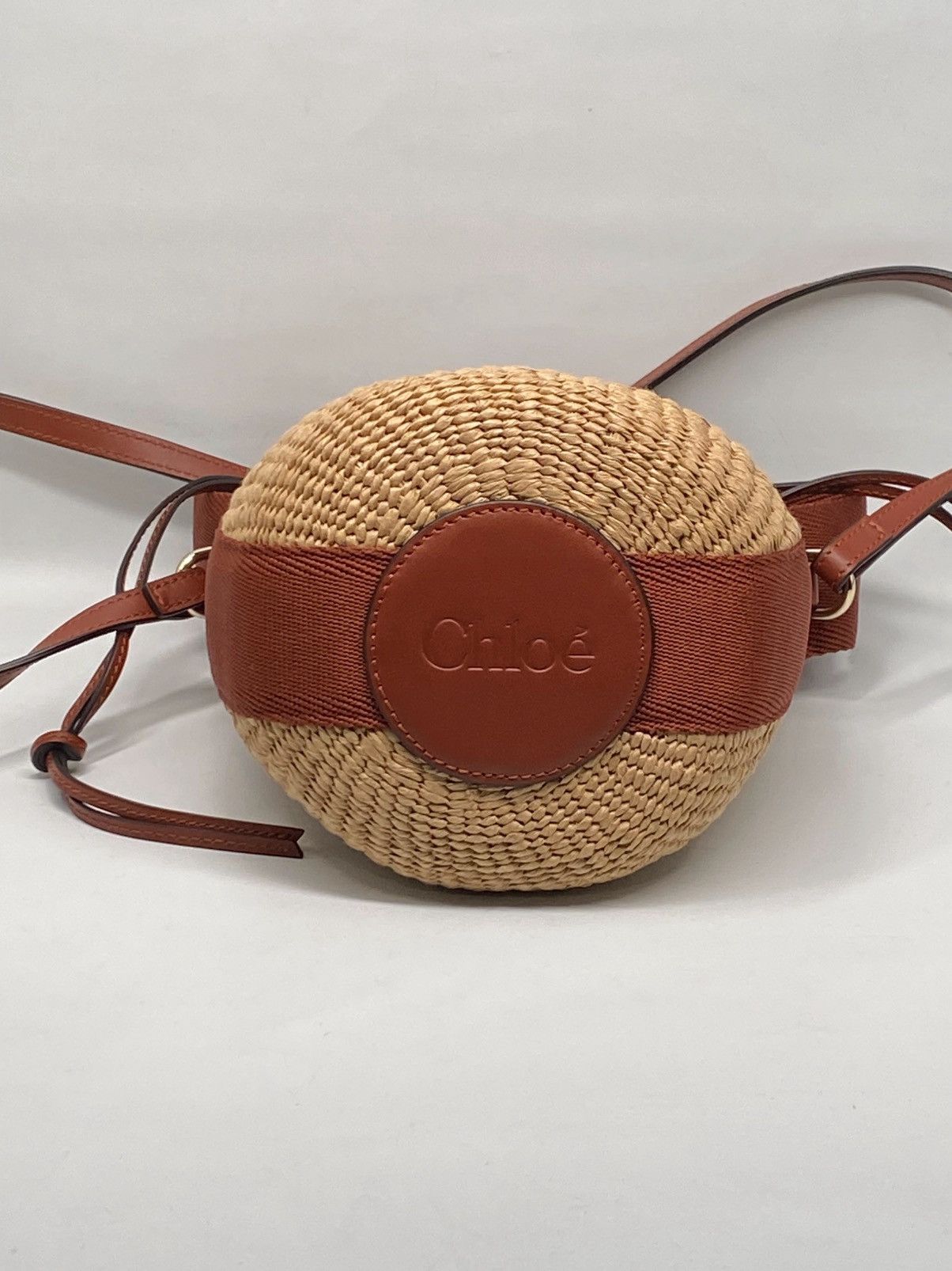 Chloe Chloe Beige Small Horse Medal Basket Bag Size ONE SIZE - 9 Thumbnail