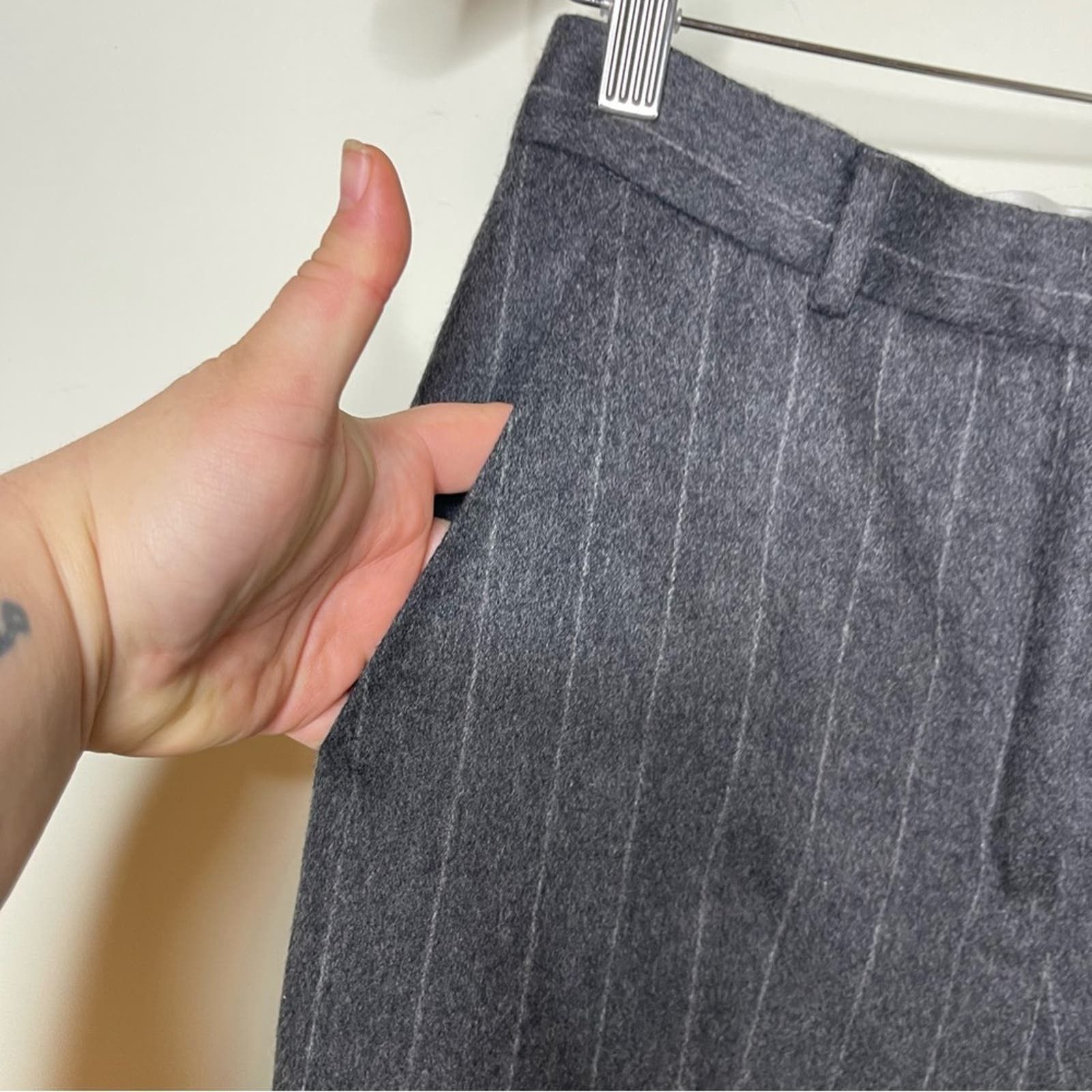Max Mara Maxmara grey striped wool angora high waist dress pants Size 26" / US 2 / IT 38 - 7 Thumbnail