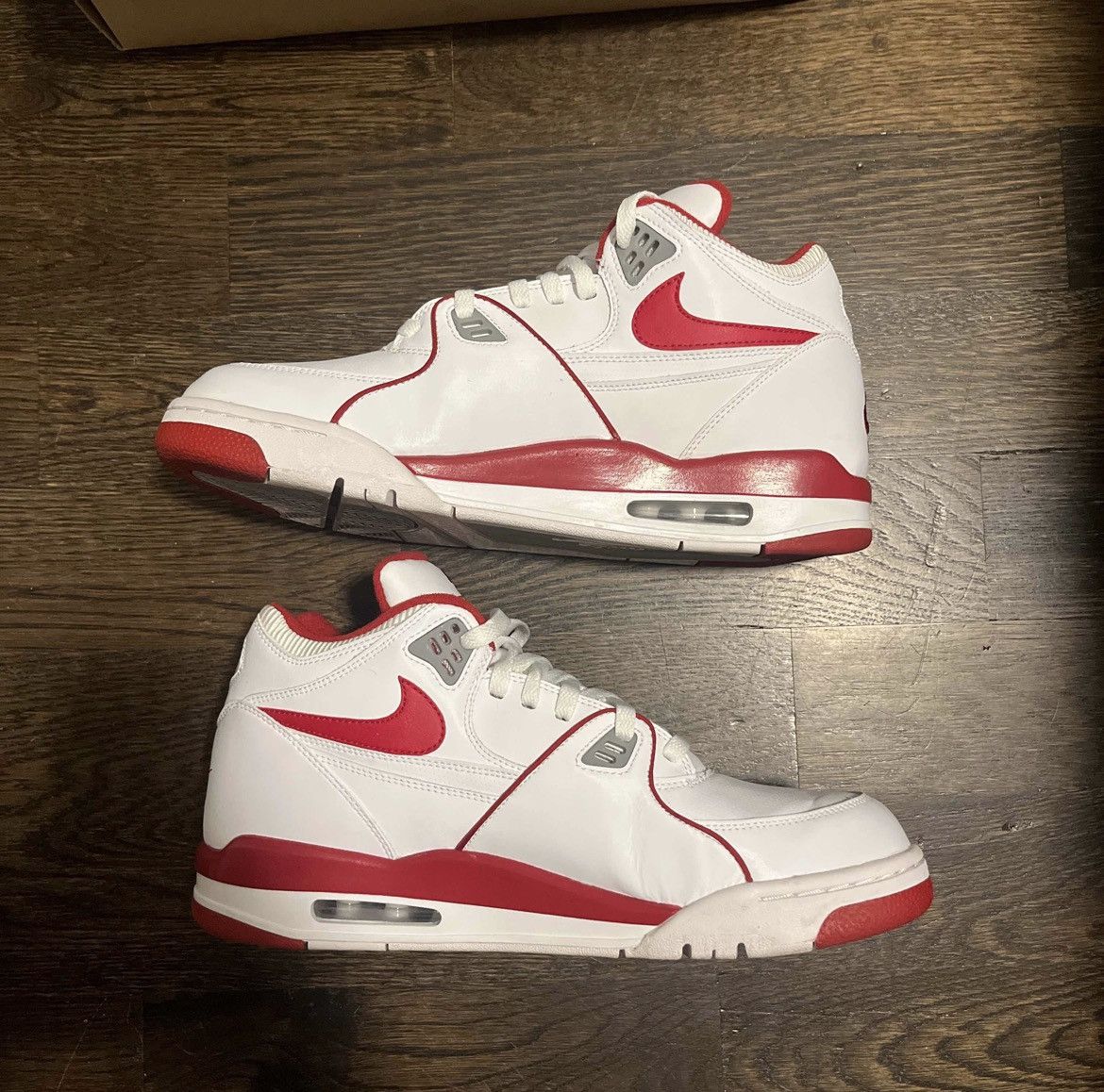 Nike Nike Air Flight 89 CHICAGO Scottie Pippen Size US 12 / EU 45 - 2 Thumbnail