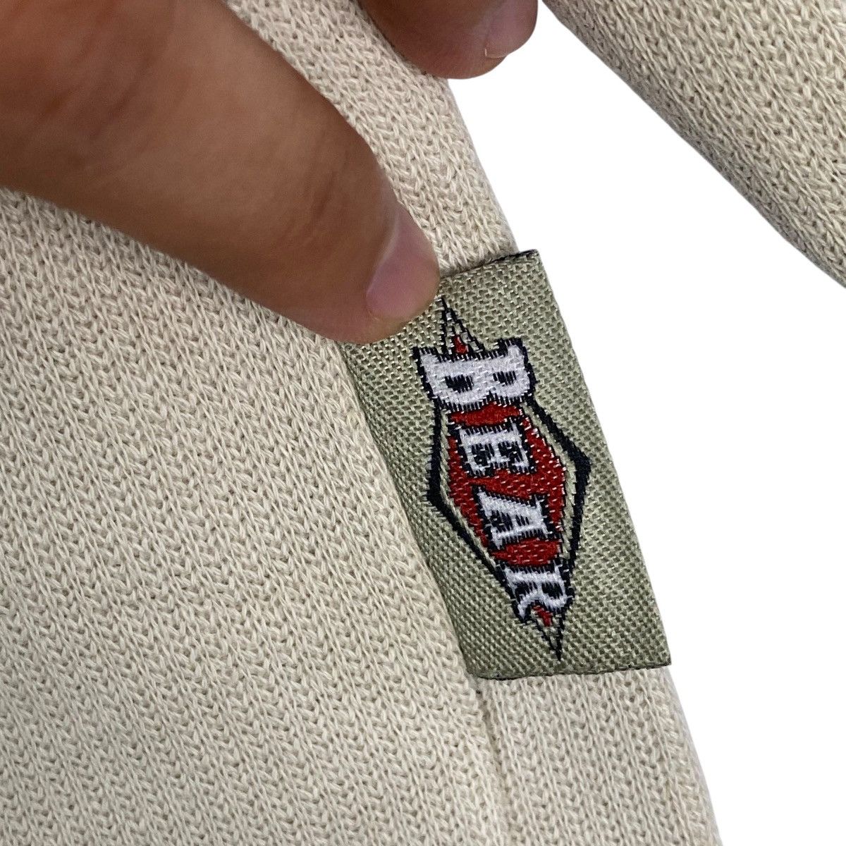 Vintage Vintage Bear Crewneck Sweatshirt White Pullover Jumper Sz M Size US M / EU 48-50 / 2 - 5 Thumbnail