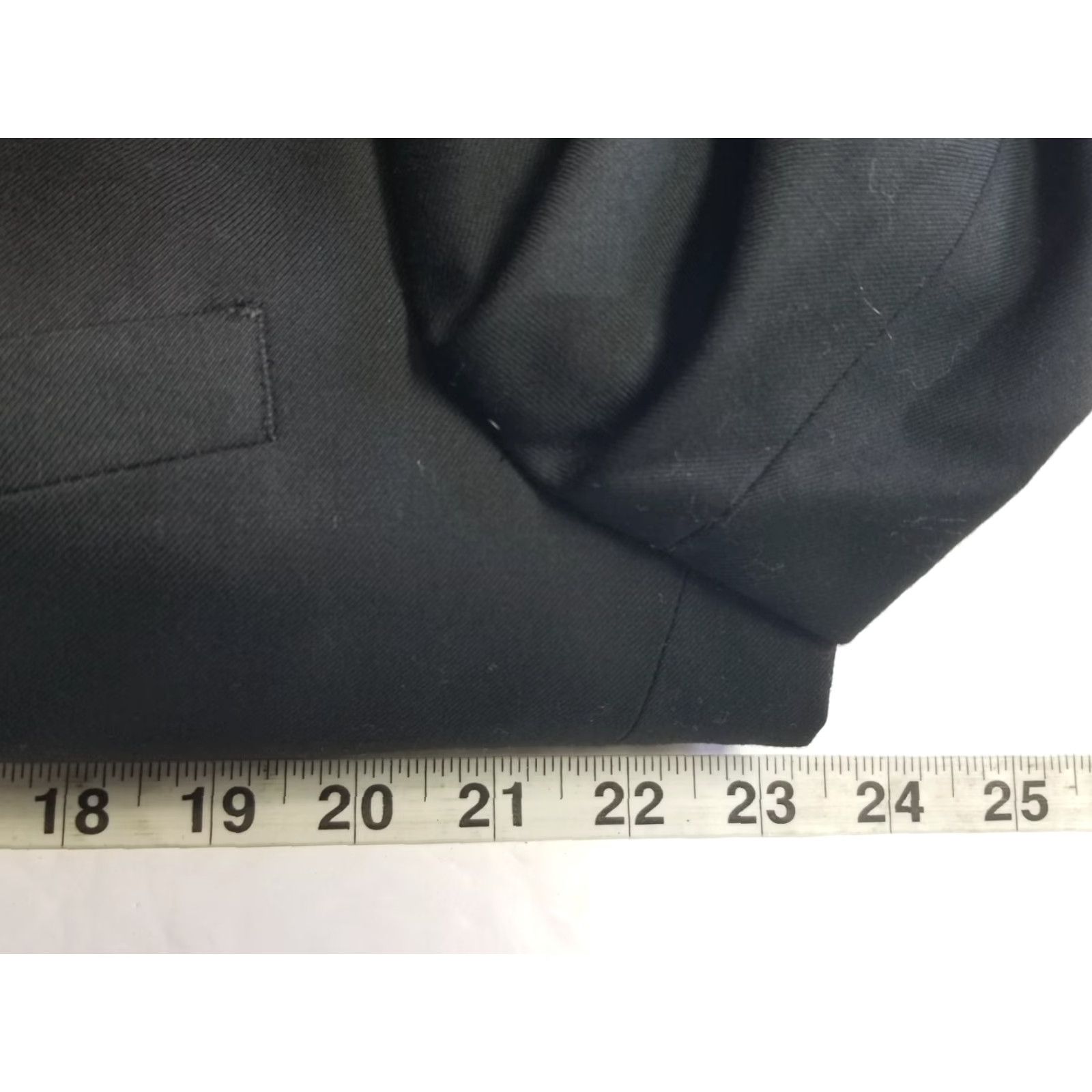 Vintage Combatant Gentlemen Wool Blazer Sport Coat Men’s Size 44L Slim Fit Black Sport Coat Mens Wool Blazer Slim 44L Black Size 44R - 4 Thumbnail