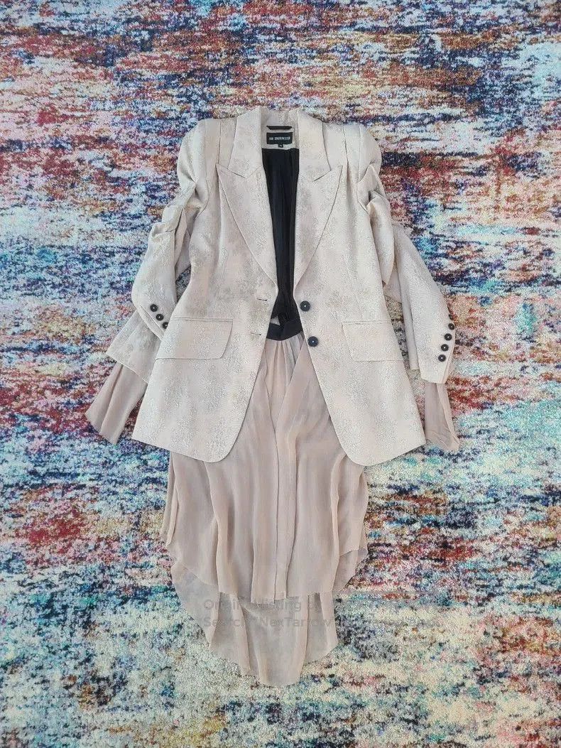Other Silk Embroidered Outerwear Coat for Women. Size M / US 6-8 / IT 42-44 - 2 Thumbnail