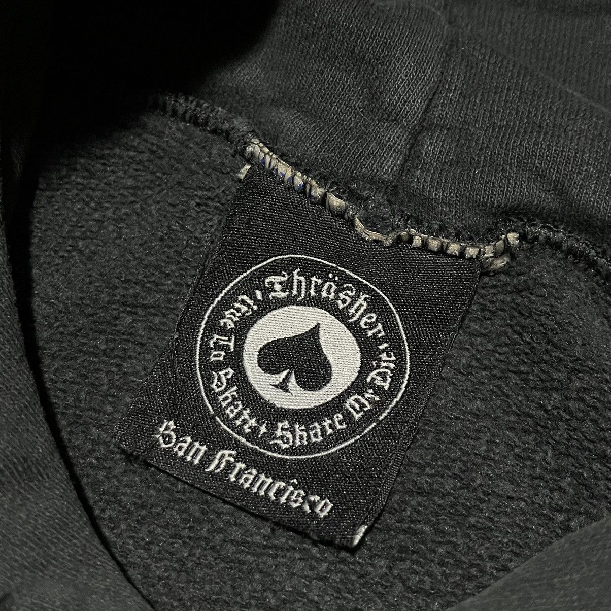 Thrasher Vintage Y2K THRASHER Pentagram Logo Destroyed Skate Hoodie Size US M / EU 48-50 / 2 - 12 Thumbnail