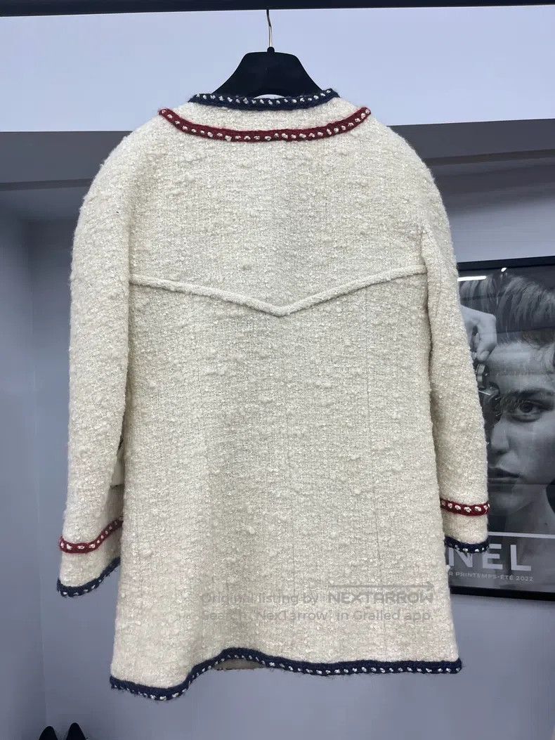 Chanel Chanel Preview series white red and blue rolled-edged jack Size XS / US 0-2 / IT 36-38 - 3 Thumbnail