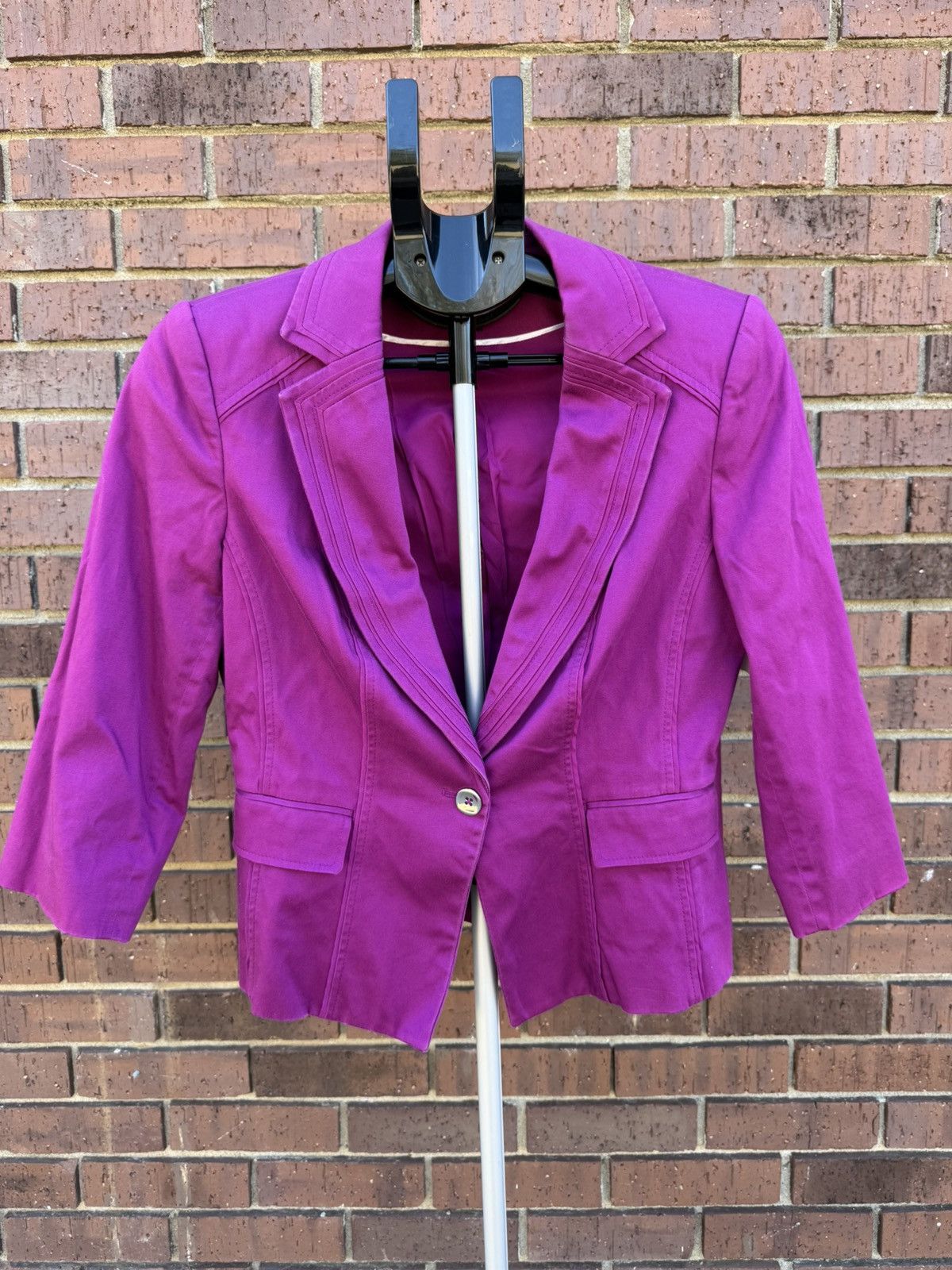 White House Black Market White House Black Market Blazer Size 8 Magenta Pink Cotton Size M / US 6-8 / IT 42-44 - 2 Thumbnail