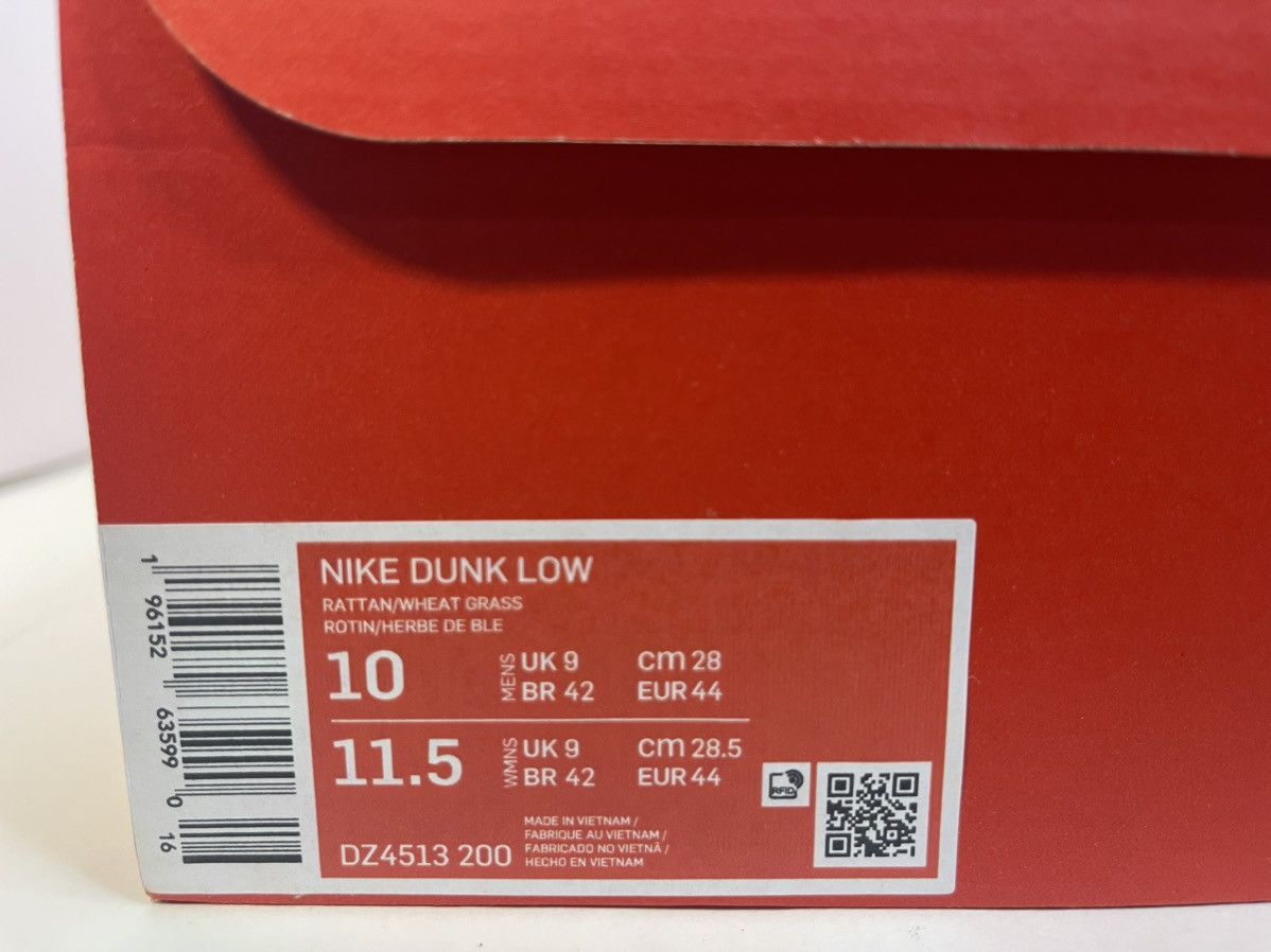 Nike Nike Dunk Low Khaki Suede Beige Gum DZ4513-200 Size 10 Mens Size US 10 / EU 43 - 7 Thumbnail