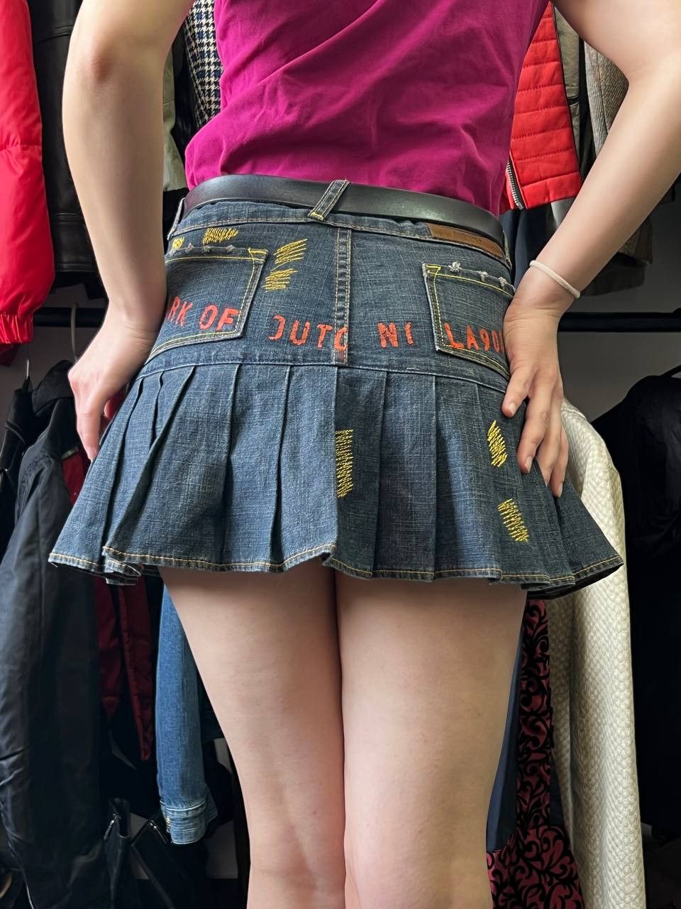 Von Dutch VINTAGE RARE VON DUTCH PLEATED PRINTED MINI SKIRT Size 28" / US 6 / IT 42 - 2 Thumbnail