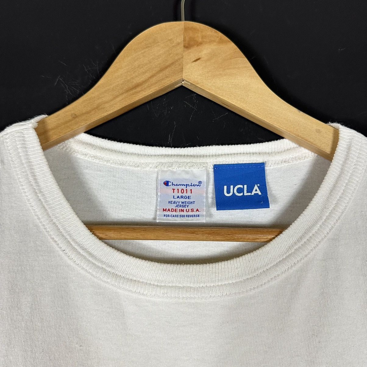 Champion × Vintage VINTAGE CHAMPION UCLA HEAVY WEIGHT Size US L / EU 52-54 / 3 - 3 Thumbnail