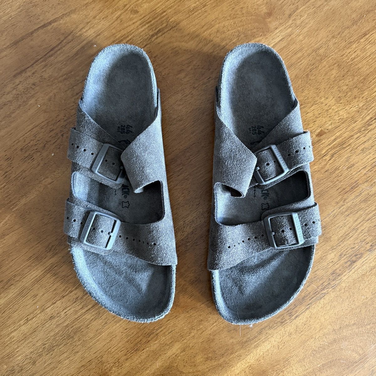 Birkenstock × Rick Owens Rick Owens x Birkenstock Arizona - Velour Dust (44) Size US 11 / EU 44 - 1 Thumbnail