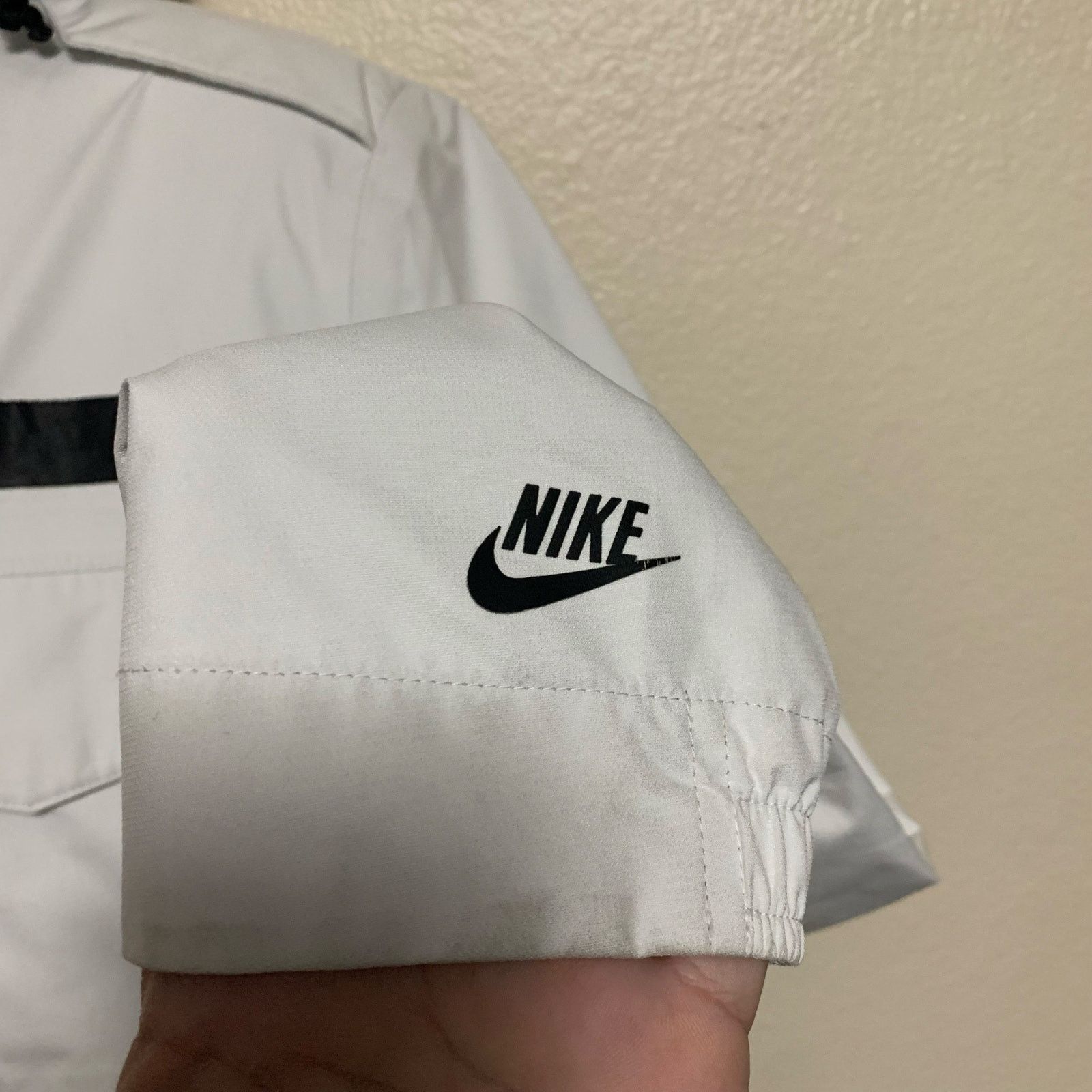Nike Nike Sportswear Gore-Tex Waterproof Jacket Mens Size M Size US M / EU 48-50 / 2 - 5 Thumbnail