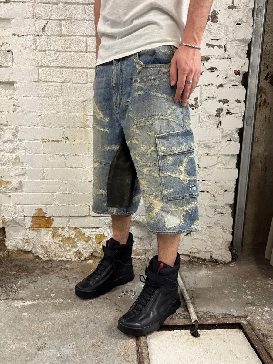 Givenchy Givenchy Boro Distressed Blue Denim Short Size US 33 - 3 Thumbnail