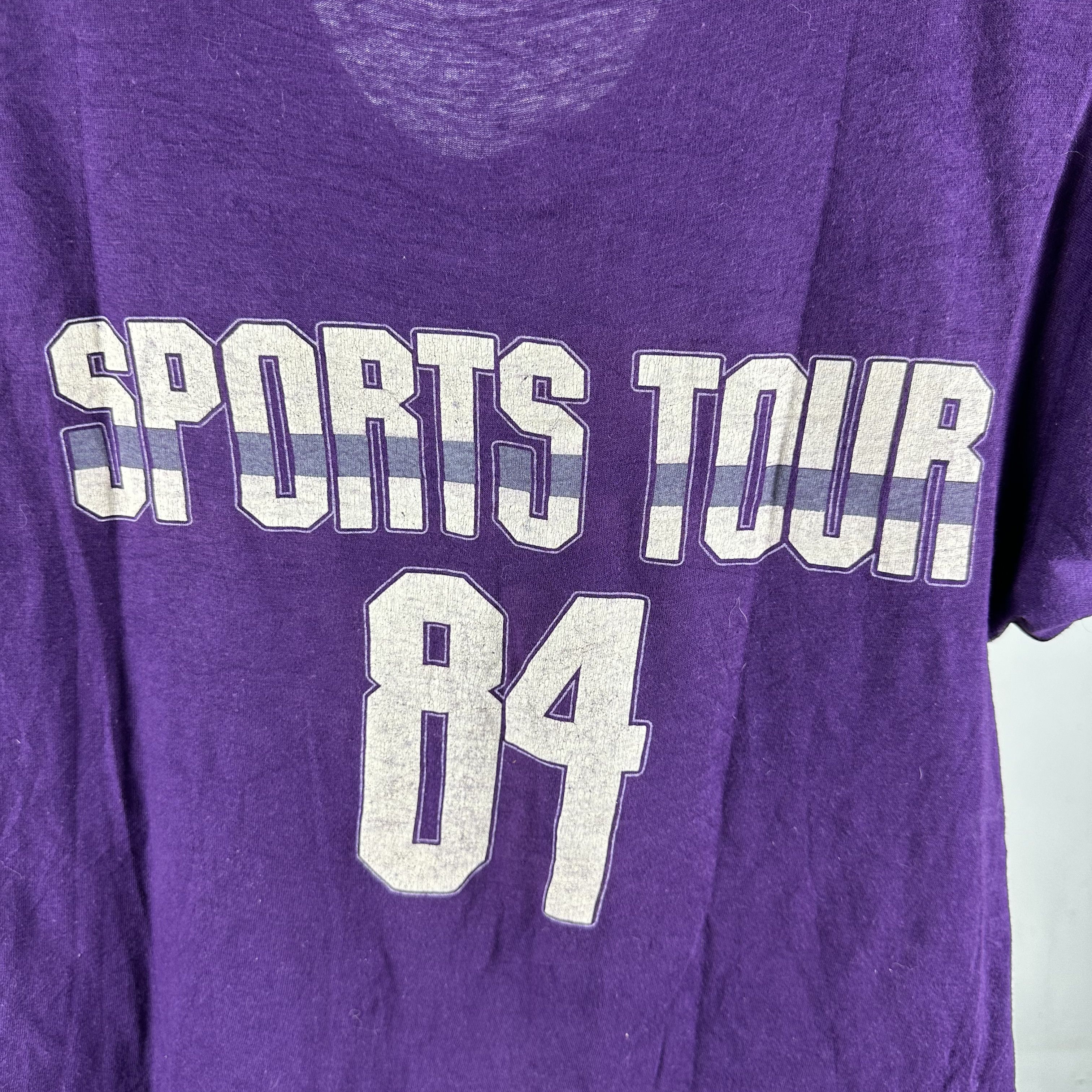 Vintage 1984 Huey Lewis and the News Sports Tour Rock Band T-shirt Size US S / EU 44-46 / 1 - 4 Thumbnail