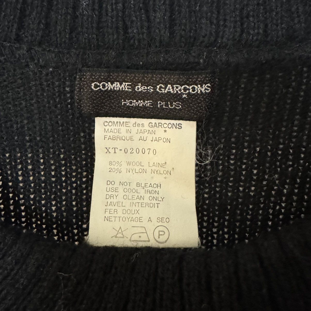 Comme des Garcons Homme Plus Comme des Garcons Homme Plus vintage sweater with pockets Size US L / EU 52-54 / 3 - 3 Thumbnail