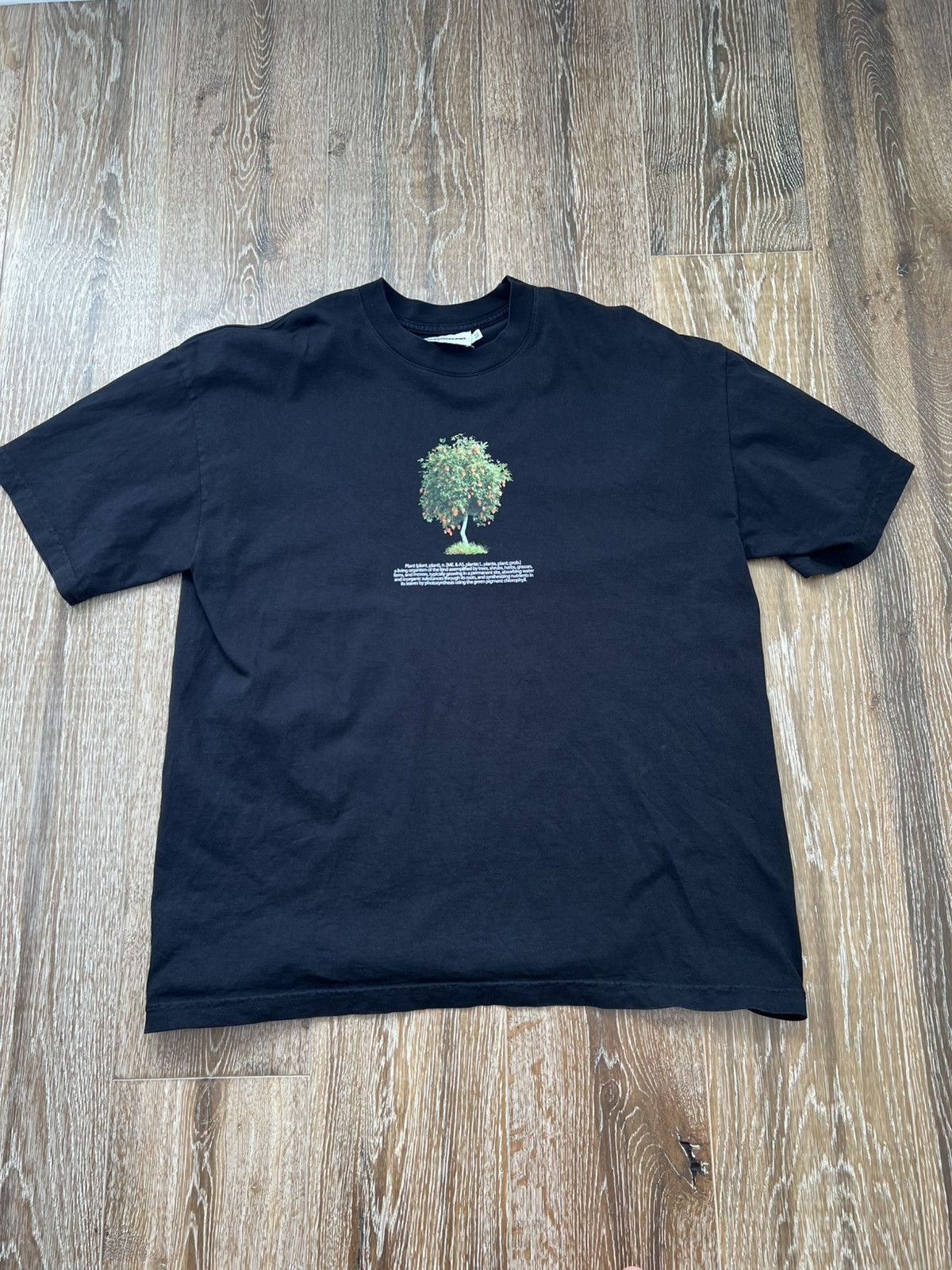 Complex A plastic plant complex con tee Size US XL / EU 56 / 4 - 1 Thumbnail