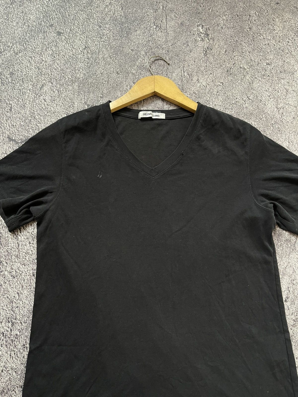 Helmut Lang Hulmut Lang vneck basic black tshirt Size US M / EU 48-50 / 2 - 4 Thumbnail
