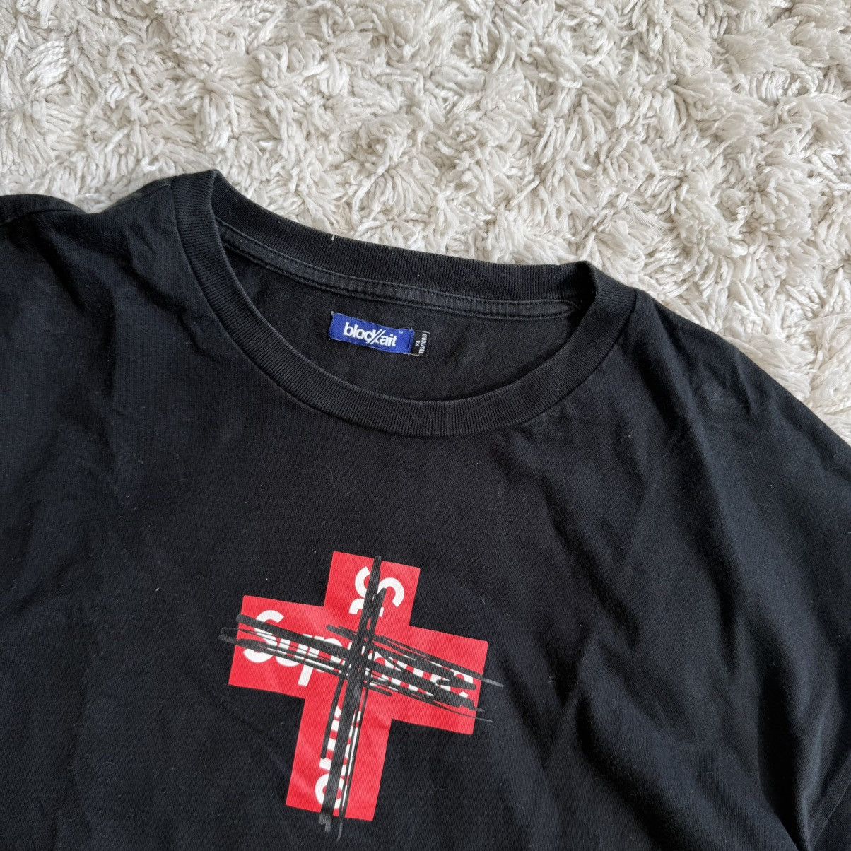 Other BLOCKAIT Hong Kong Brand Supreme Cross Tee Size US M Size US M / EU 48-50 / 2 - 2 Thumbnail