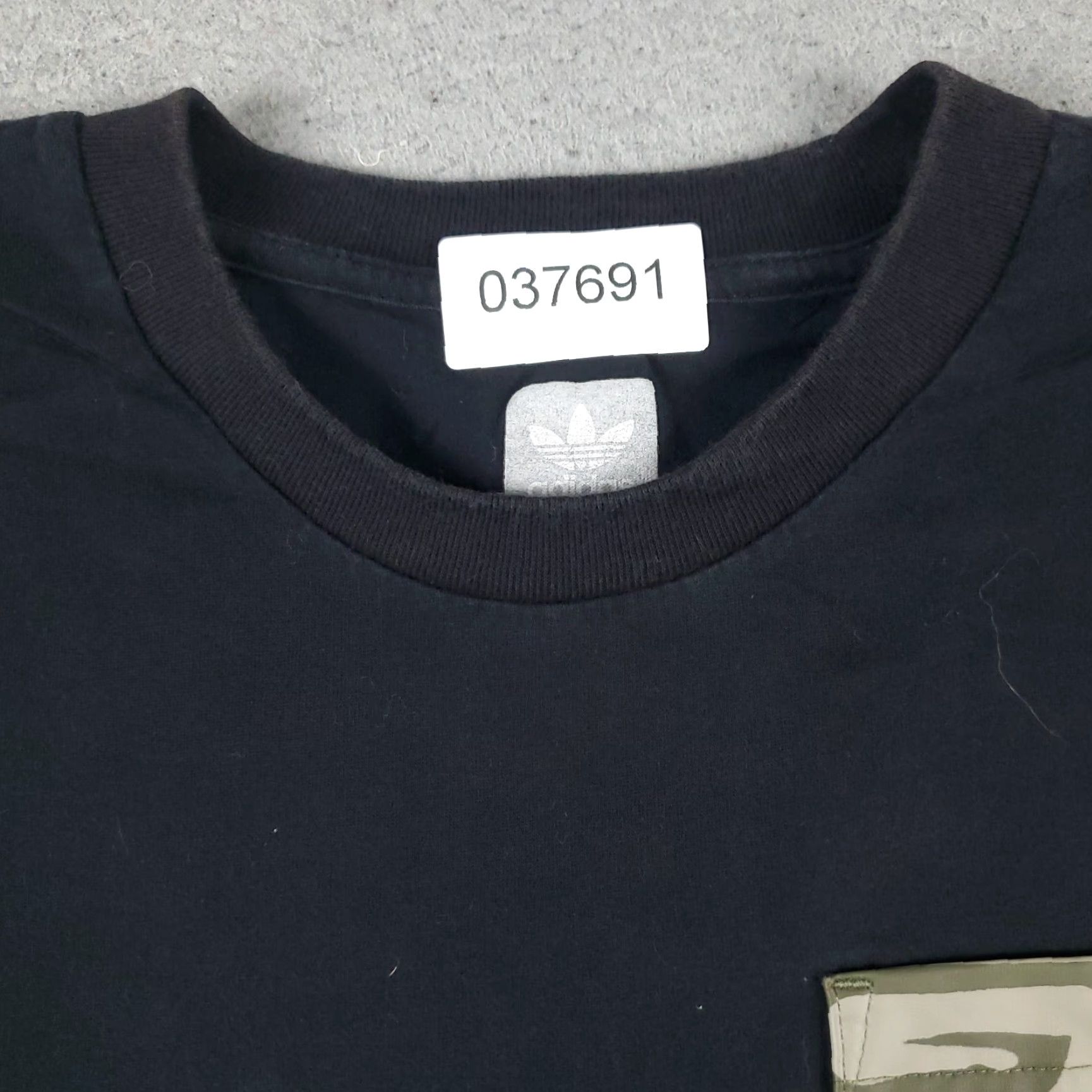 Adidas Adidas T-Shirt Mens Medium Black Logo Casual Short Sleeve Size US M / EU 48-50 / 2 - 3 Thumbnail