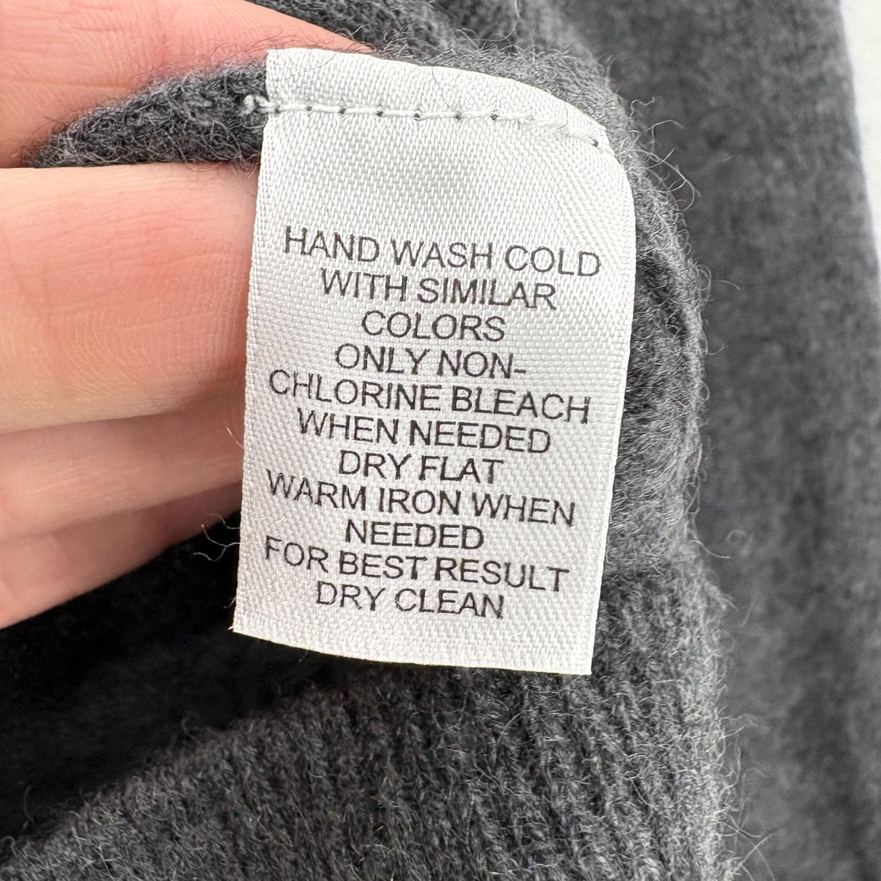 Vintage Prive Cashmere Sweater Womens Medium Gray 100% Cashmere Shawl Collar Pullover Regular Knit Wool? Size M / US 6-8 / IT 42-44 - 5 Thumbnail