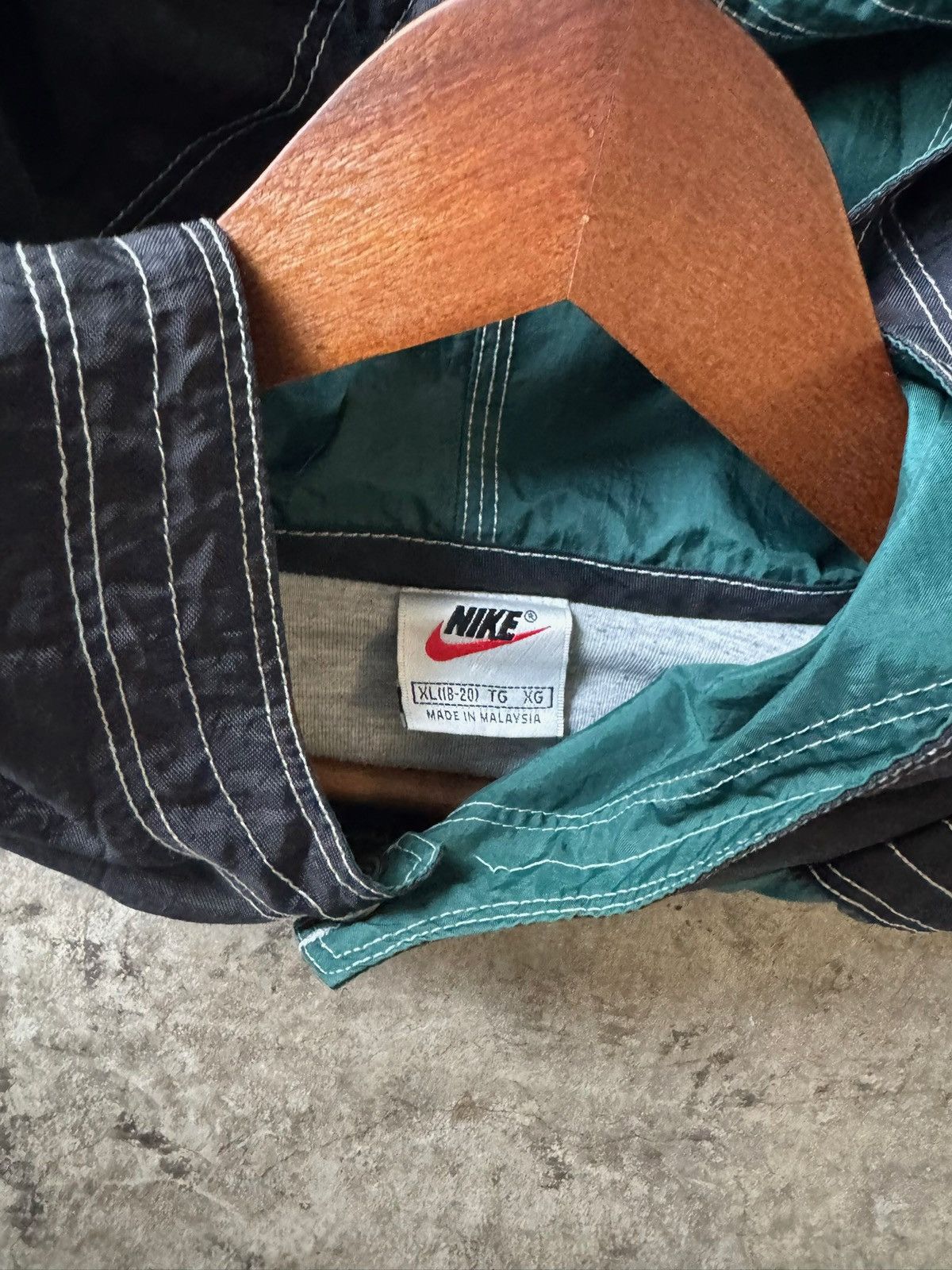 Nike × Vintage Sick Rare Vintage Grail Streetwear Y2K Nike Coat Size US XL / EU 56 / 4 - 5 Thumbnail