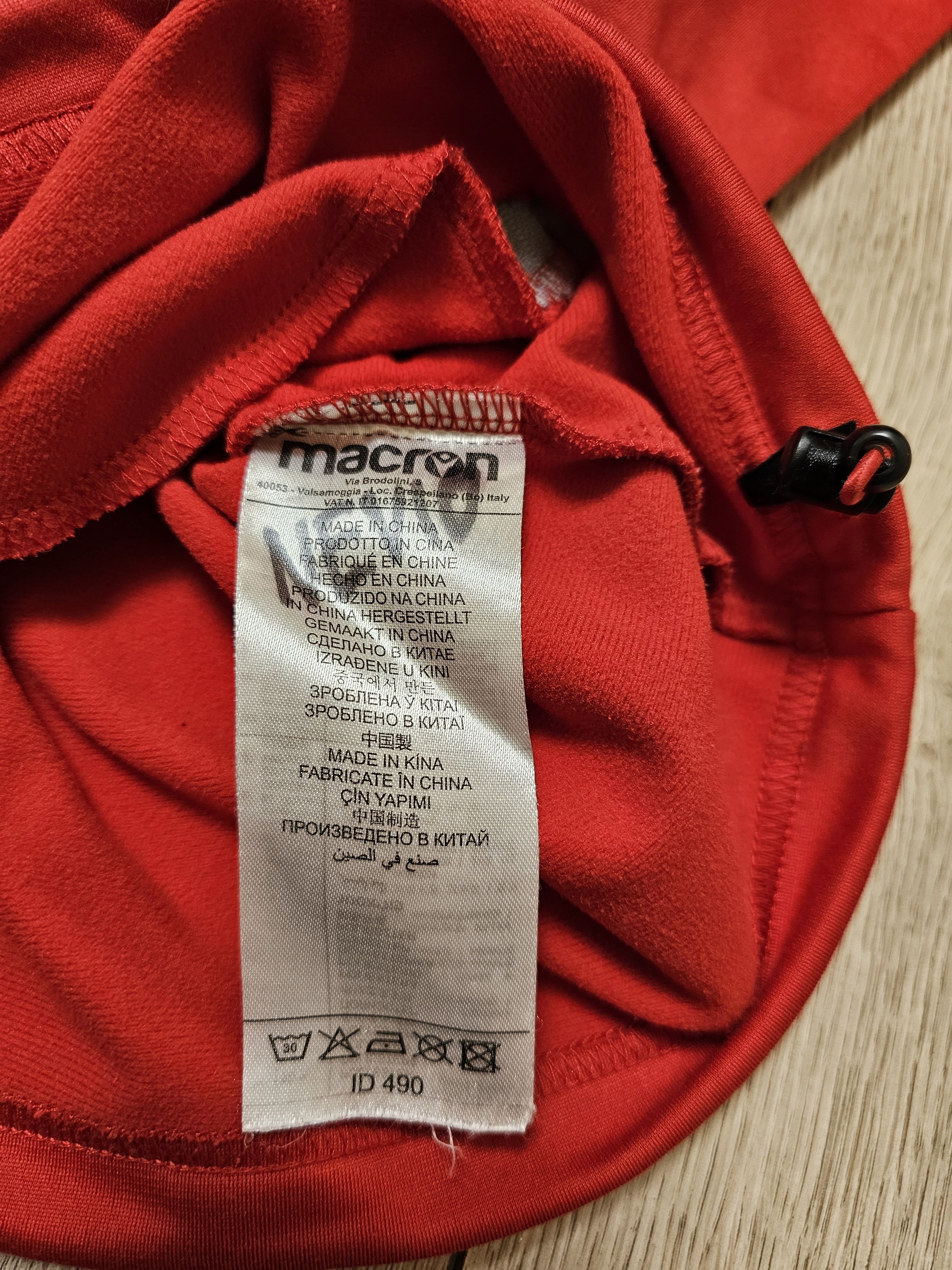 Macron FC SION TRAINING FOOTBALL JACKET SWITZERLAND SOCCER JACKET Size US M / EU 48-50 / 2 - 7 Thumbnail