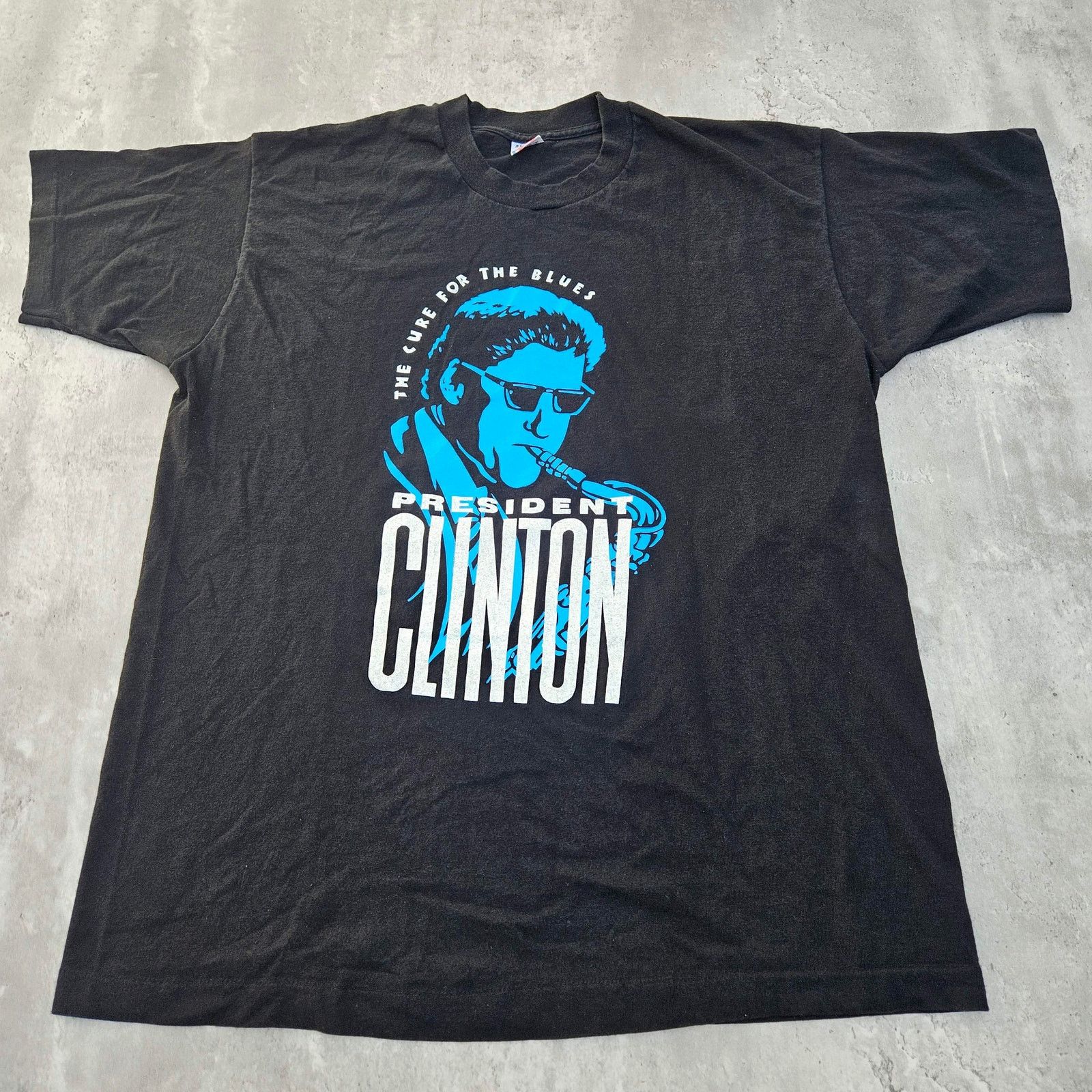 Fruit Of The Loom Vintage 1992 The Cure For Blues Bill Clinton Tee Mens XL Size US XL / EU 56 / 4 - 1 Thumbnail