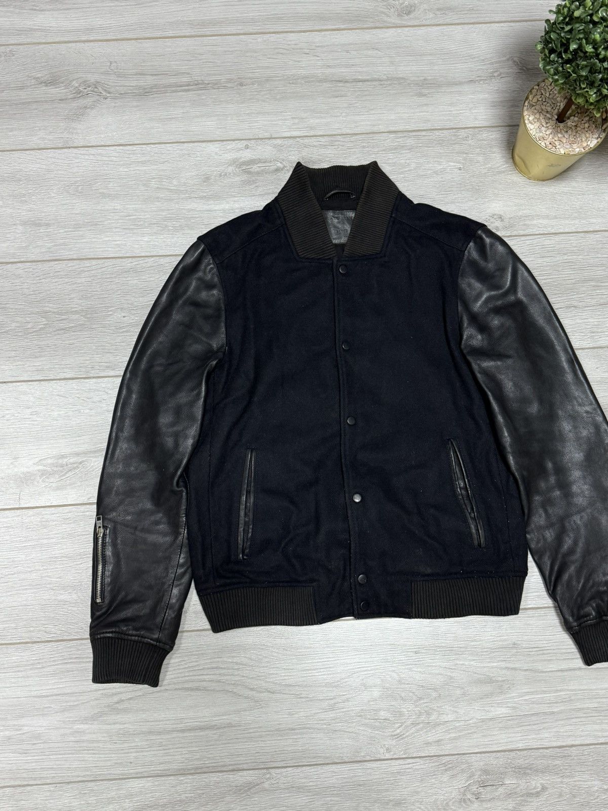 Allsaints Allsaints bomber varsity wool leather jacket buttons Size US L / EU 52-54 / 3 - 2 Thumbnail