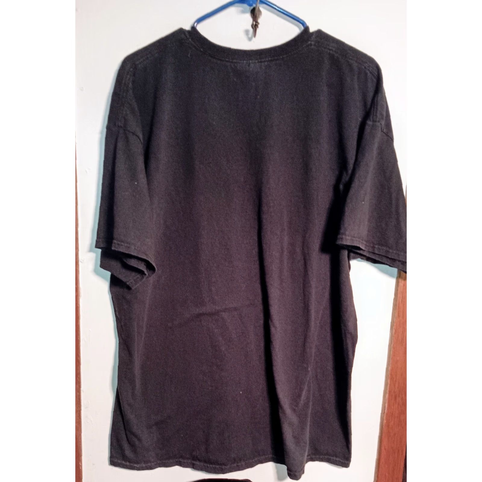 Vintage Black Clover Ireland Graphic Clover Crazy Coiling Snake T-shirt Black 2XL Men Shirt Size US XXL / EU 58 / 5 - 2 Thumbnail