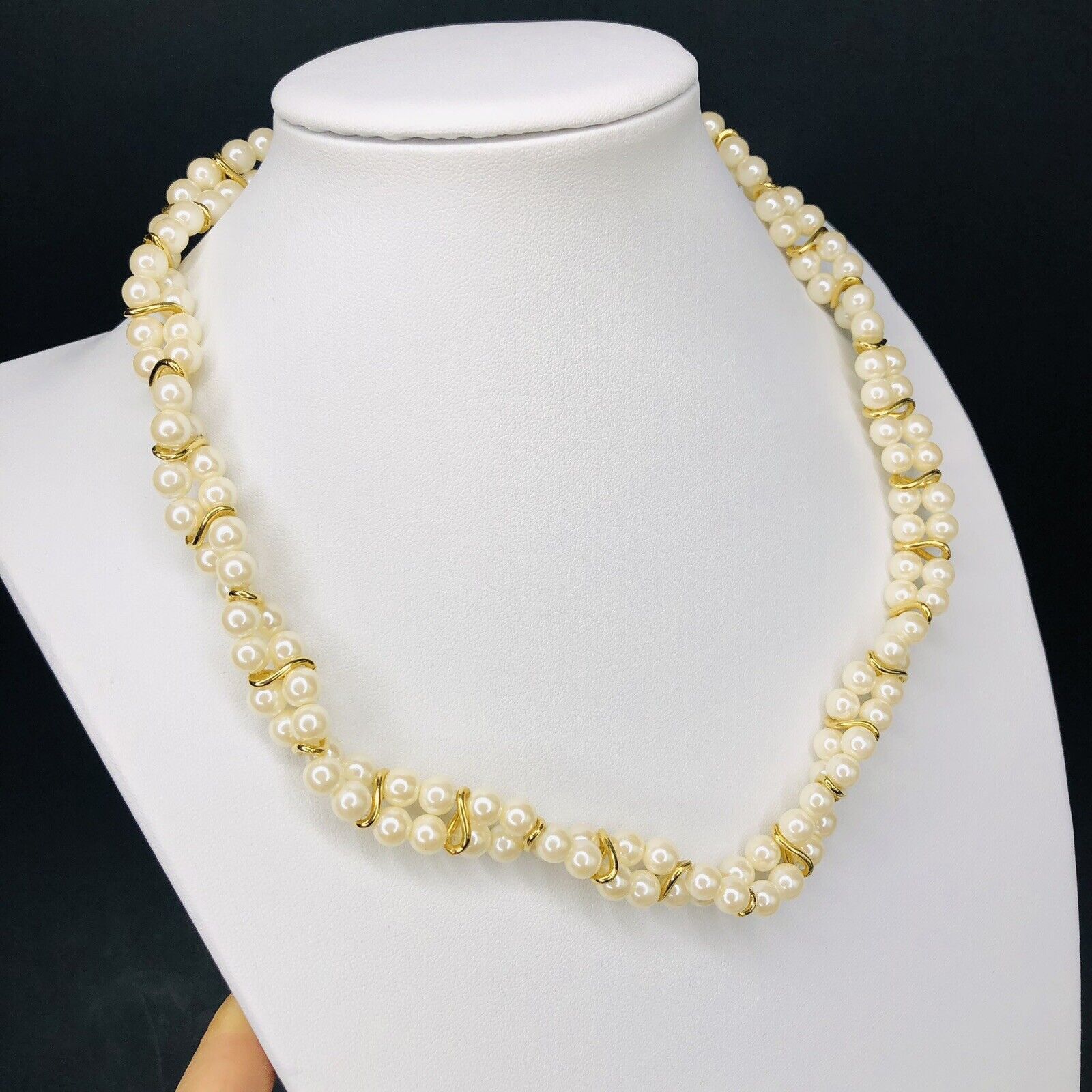 Other VTG Trifari Faux Pearls Double Stand Twisted necklace Size ONE SIZE - 4 Thumbnail