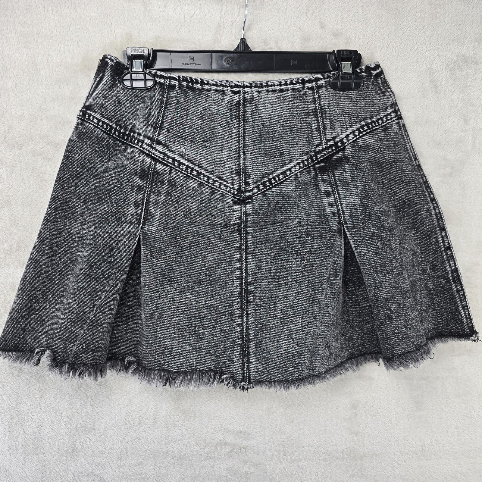 Free People Free People We The Free Black Denim Faded Pleated Skirt Size 27" / US 4 / IT 40 - 6 Thumbnail