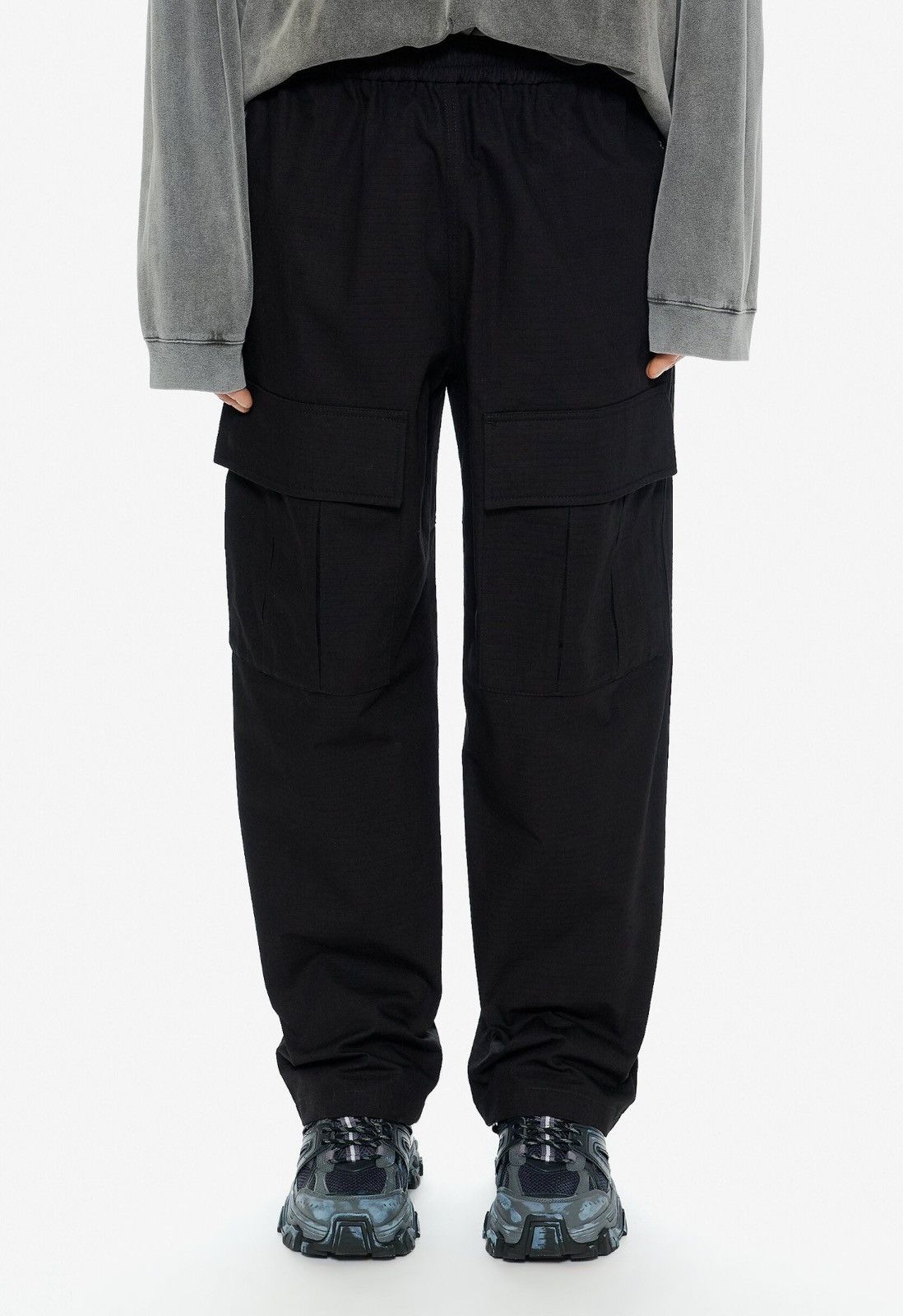 Acne Studios Acne Studios Cargo Pocket Logo Pants Size US 36 / EU 52 - 1 Thumbnail